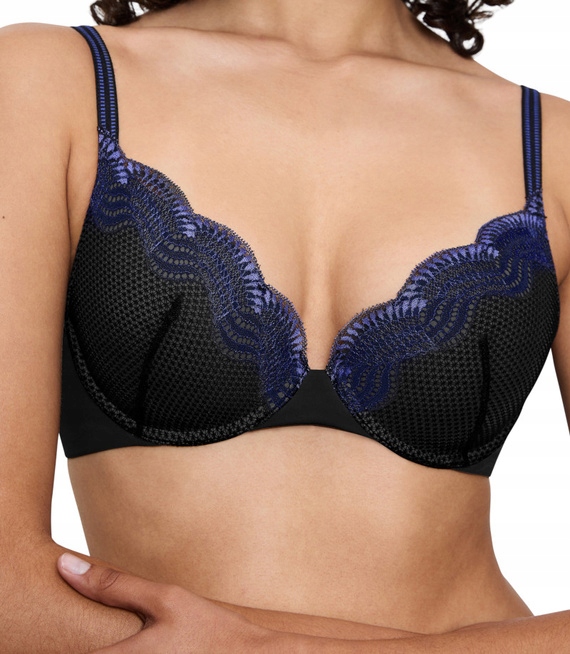 Triumph Comfort Glam Whu černá 70 C