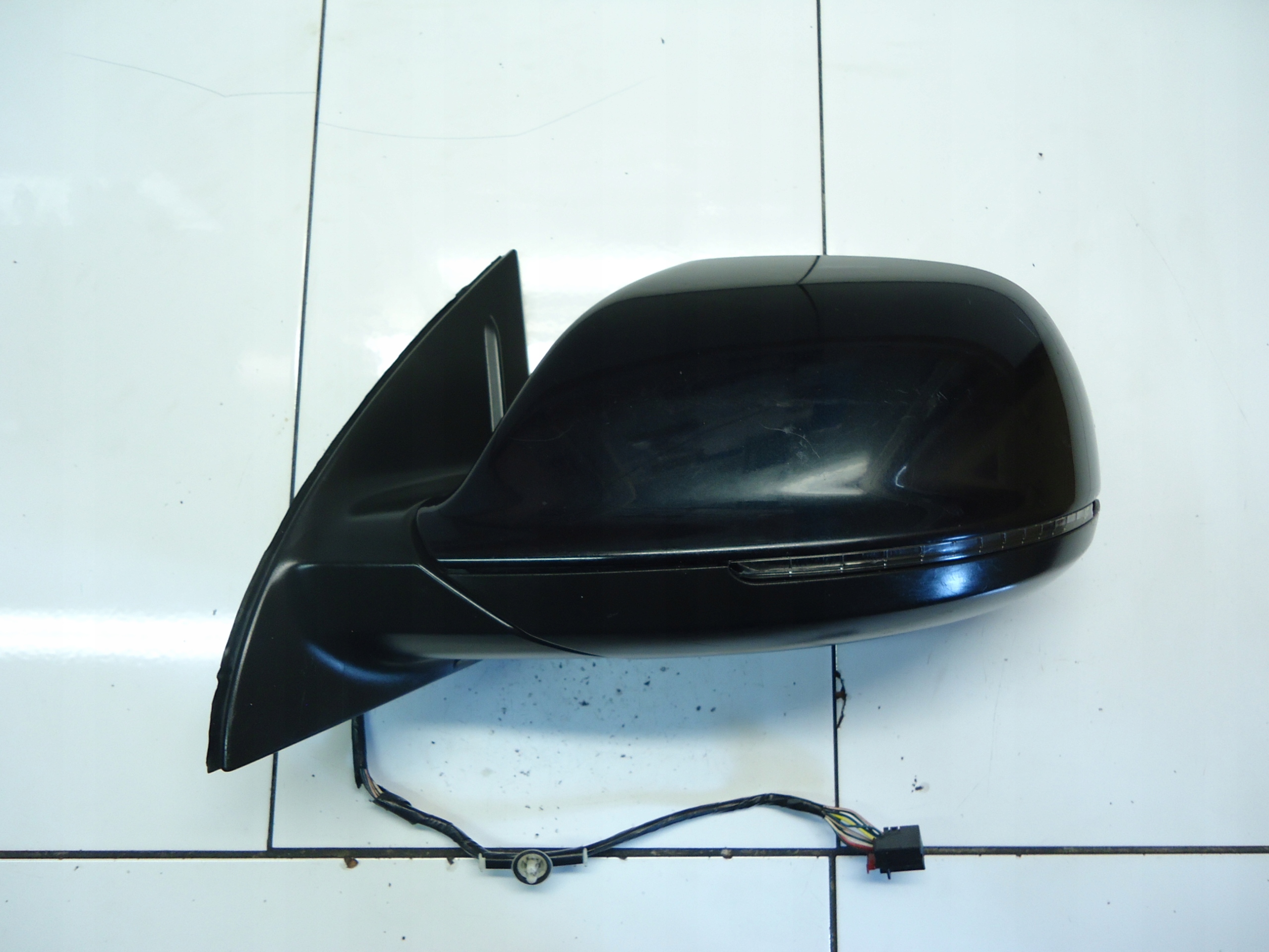 AUDI Q7 mirror left 11 PIN 4L2857409CG UK