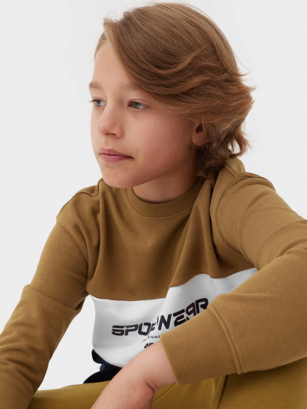 4F BLUZA CHŁOPIĘCA DRESOWA SPORTOWA NIEROZPINANA Wiek dziecka 8 lat +