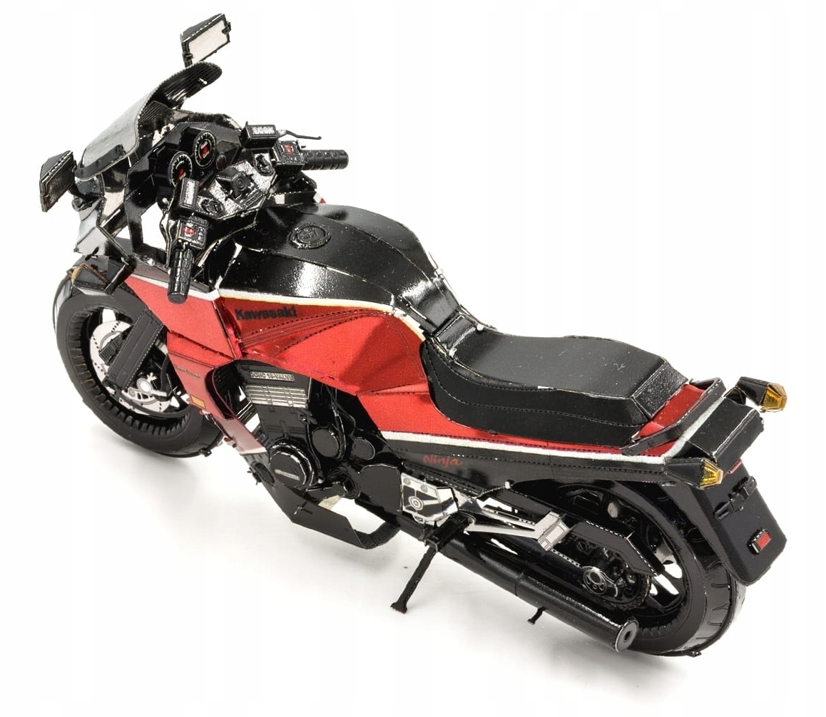 

Metal Earth Kawasaki GPz900R Model Metalowy