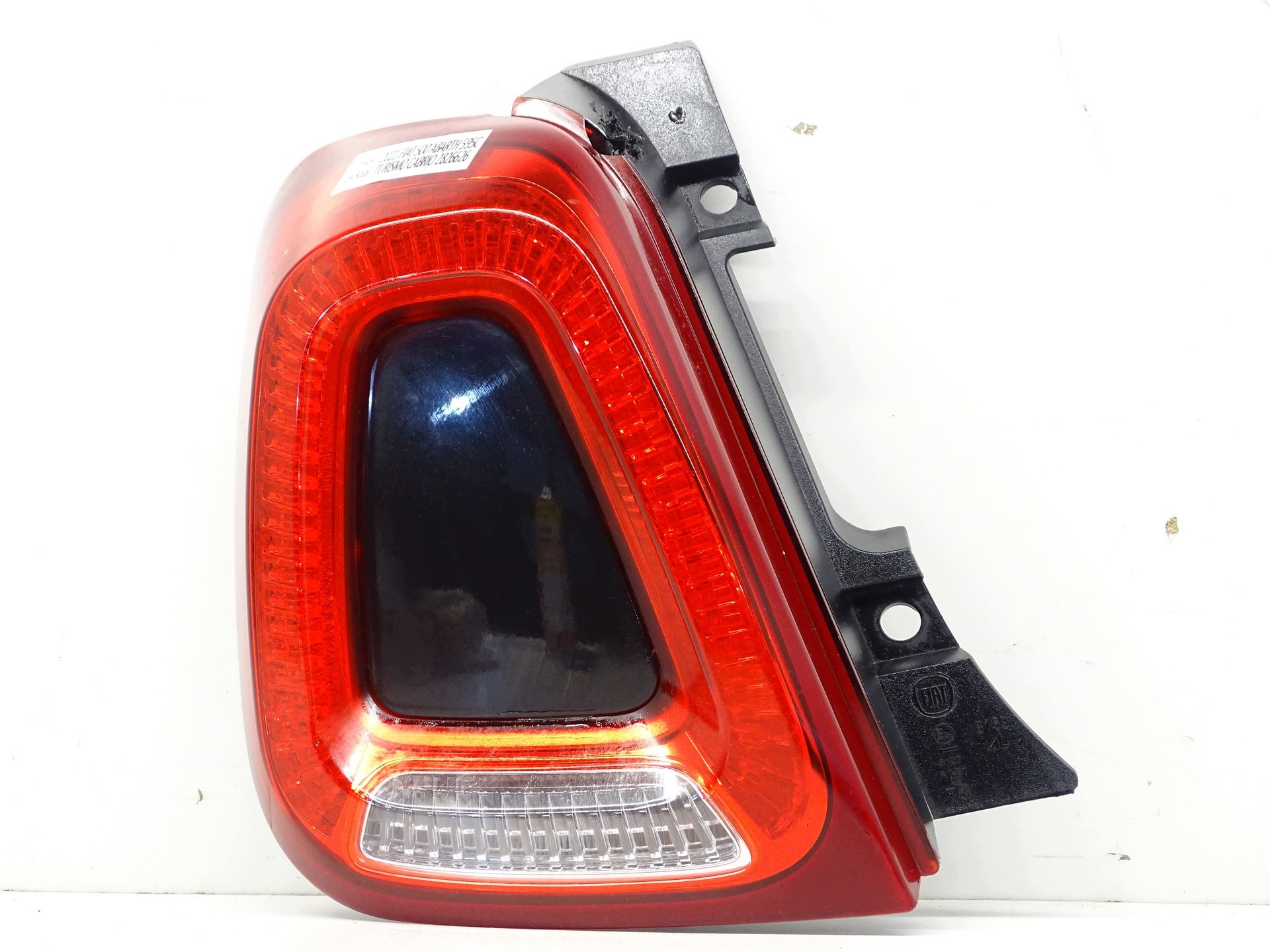 Feux phare Gauche Arrière FIAT 500 ABARTH