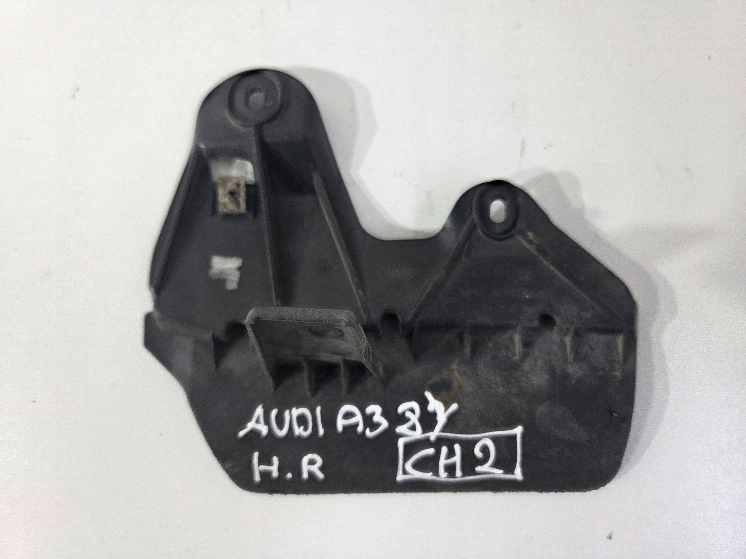 Audi A3 8Y Chlapacz hátsó 8Y0853834B