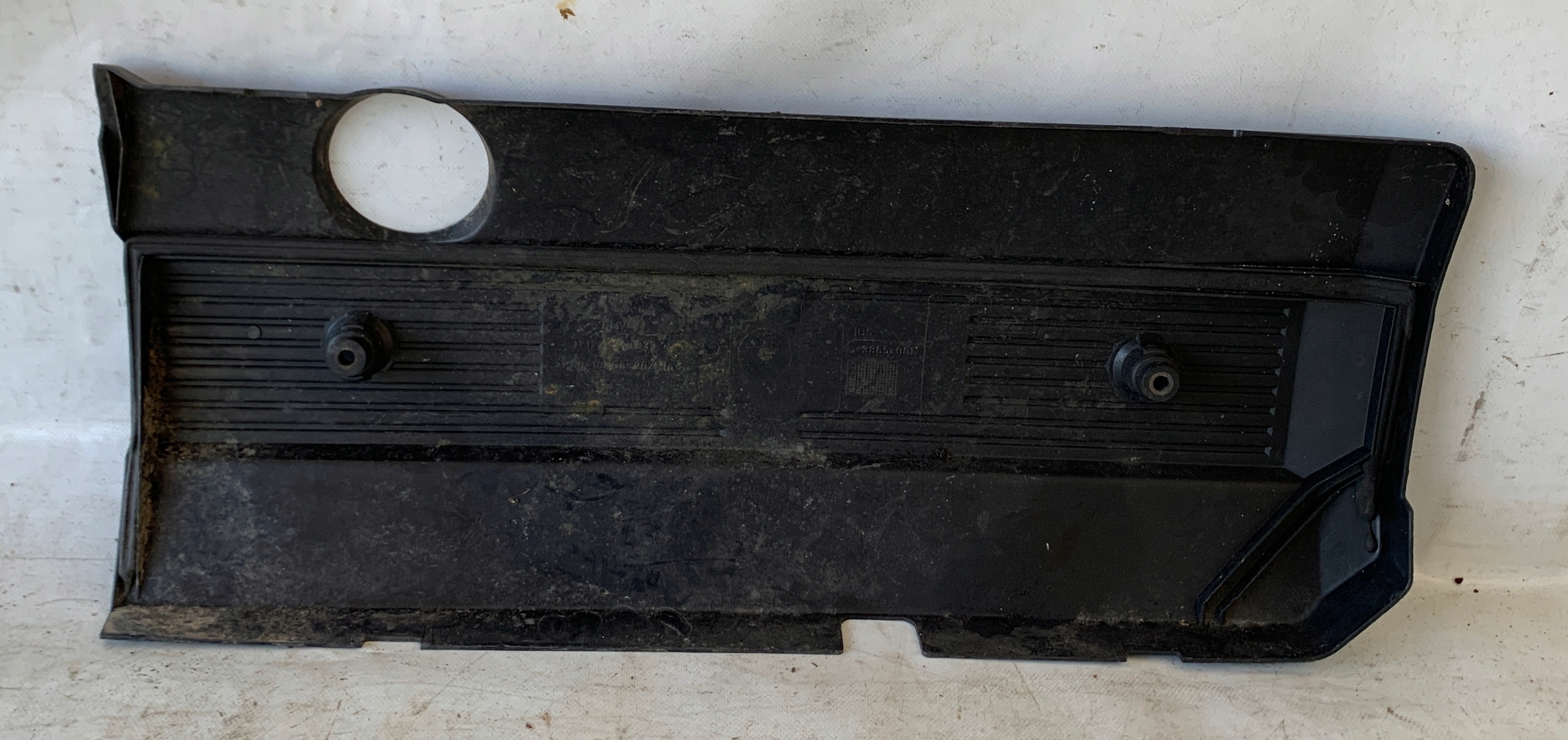 # cover upper of the engine BMW E38 E39 Z3 2.8 1748633