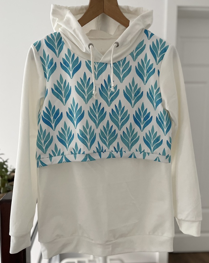 Extra Mikina Na Krmení polská M