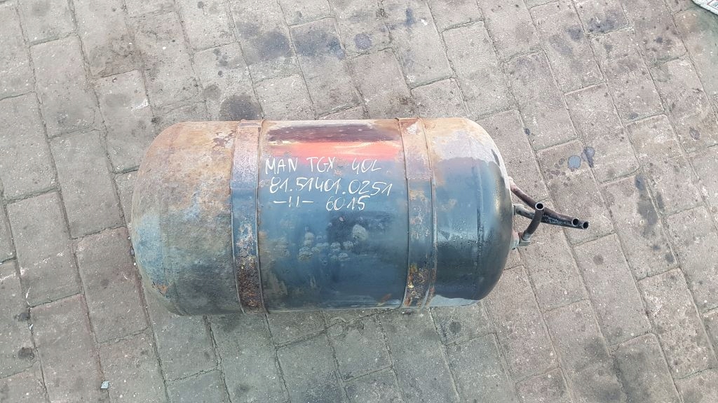 81514010251 - ТАНК MAN TGX 40L