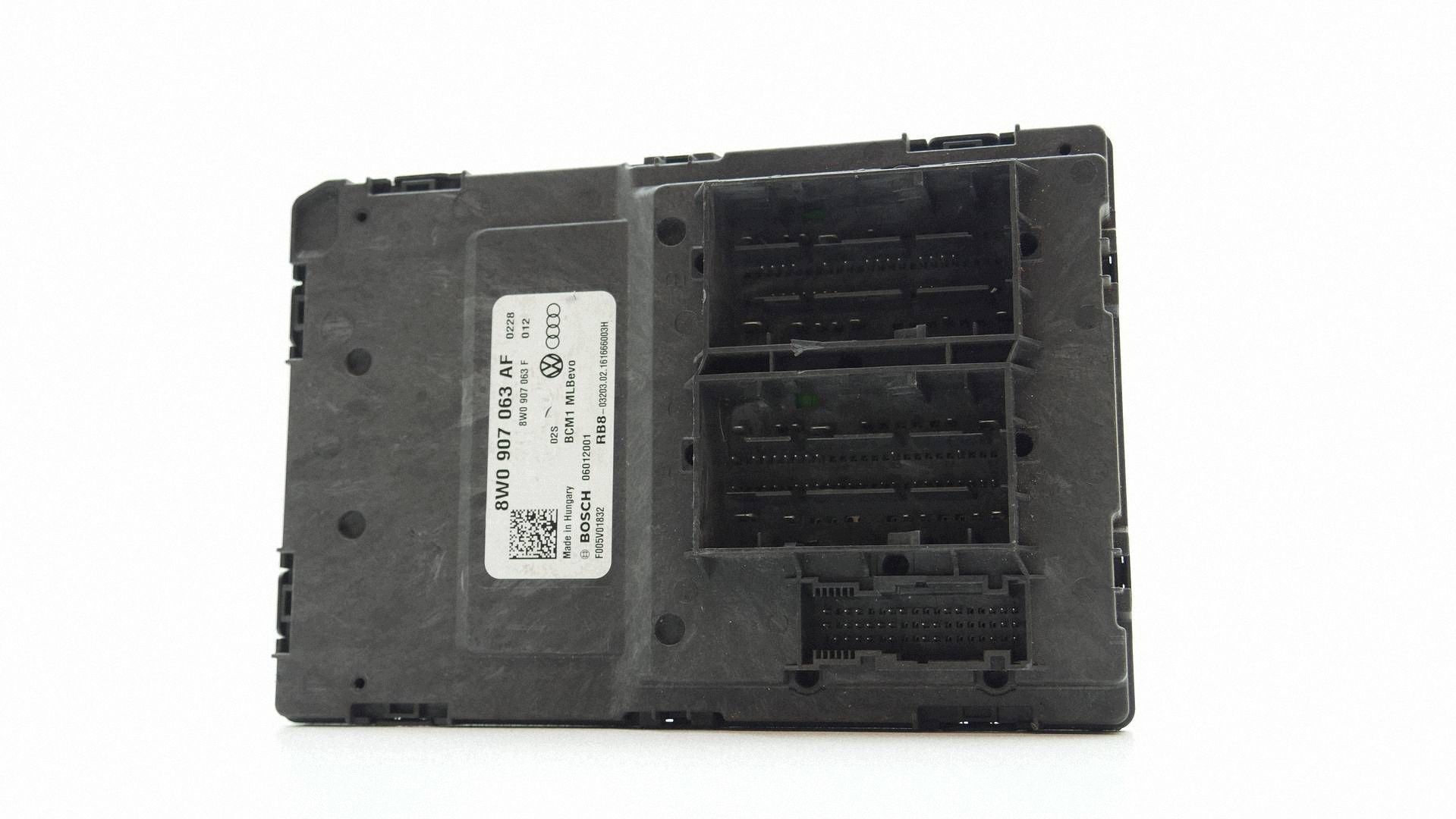 module control unit KOMFORTU BCM AUDI A4 B9 8W 8W0907063AF