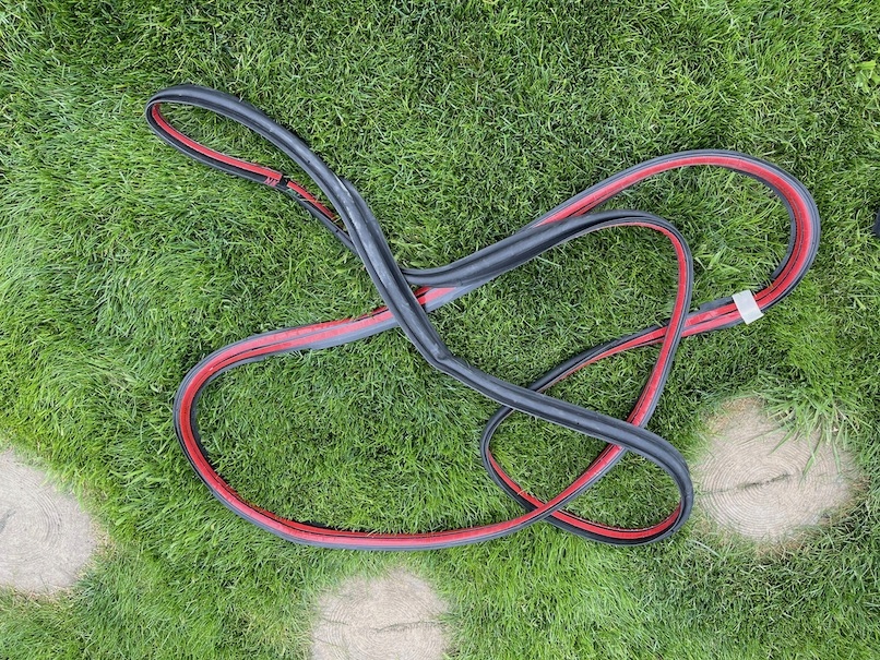 TESLA MODEL III 3 USZCZELKA GUMA BAGAŻNIKA / KLAPY