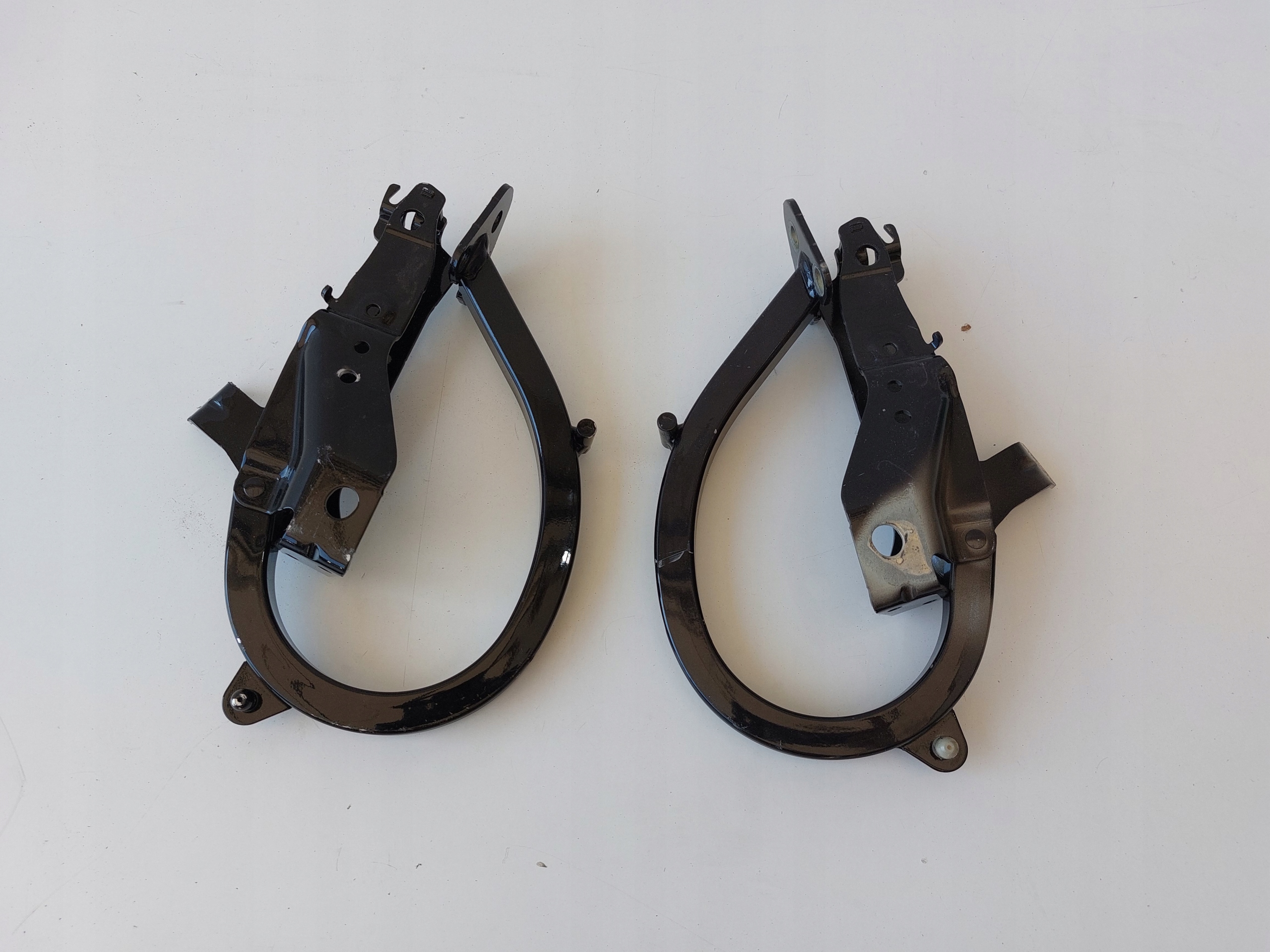 3T0827151 3T0827152 - SKODA SUPERB II ПЕТЛИ КРЫШКИ БАГАЖНИКА ОРИГИНАЛ