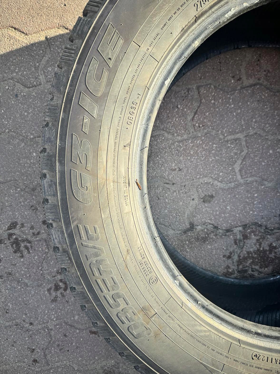 Opony Toyo Observe G3-ICE 275/60R20 A/T 115T Klasa średnia