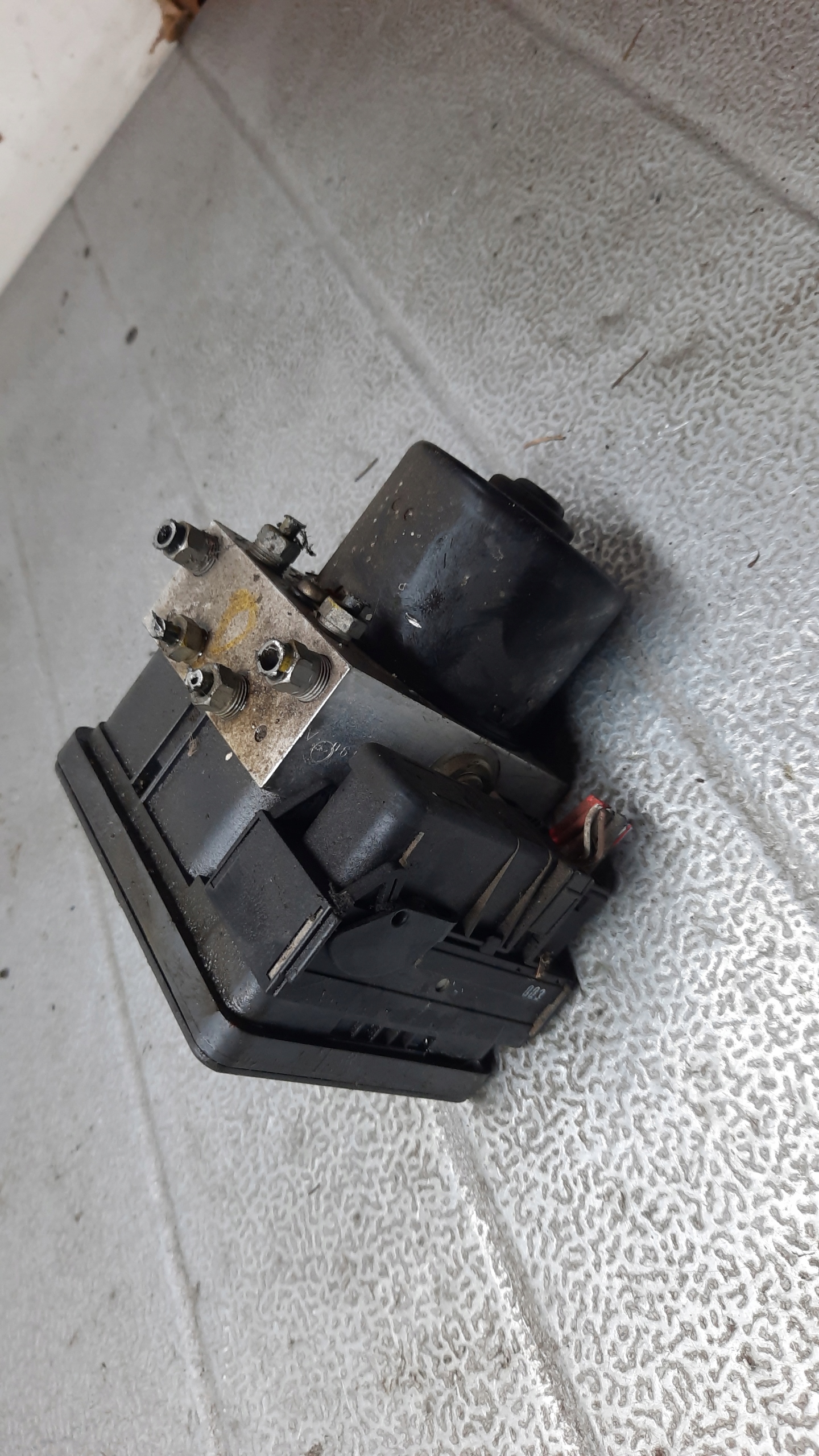 насос ABS FORD c-max и 03R 1.8b 3M51-2C405-AF