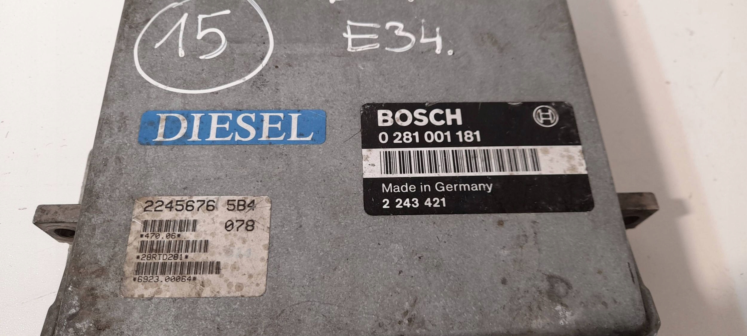 BMW 5 E34 2,5TDS control unit of the engine 0281001181 (15)