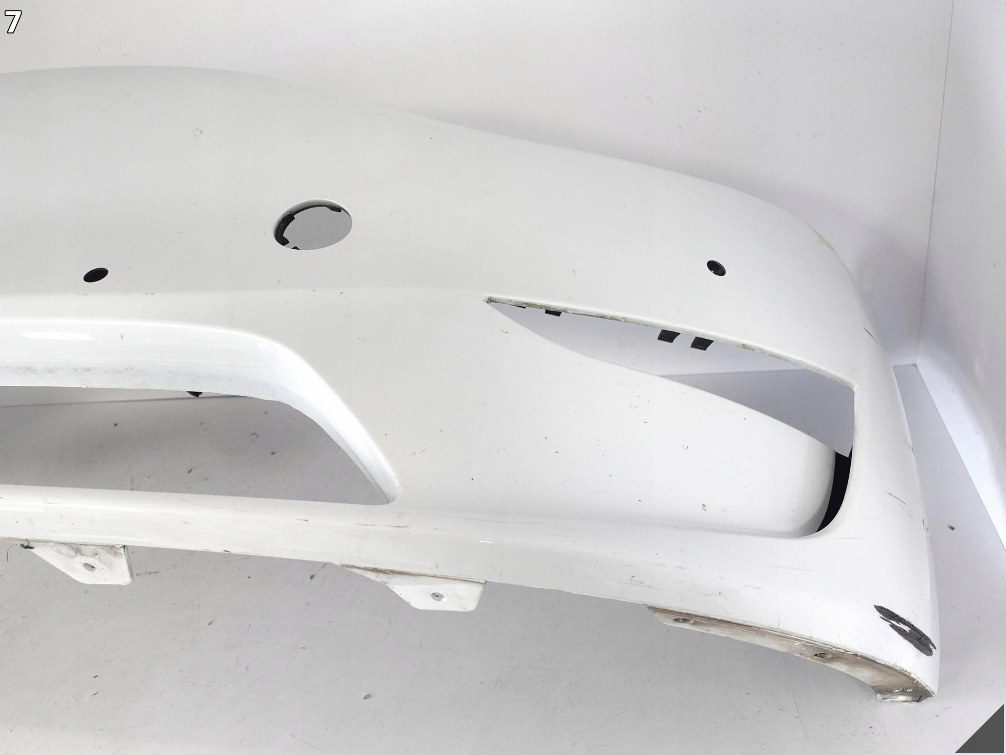 TESLA MODEL Y 20-25 bumper BUMPER front (6xPDC)