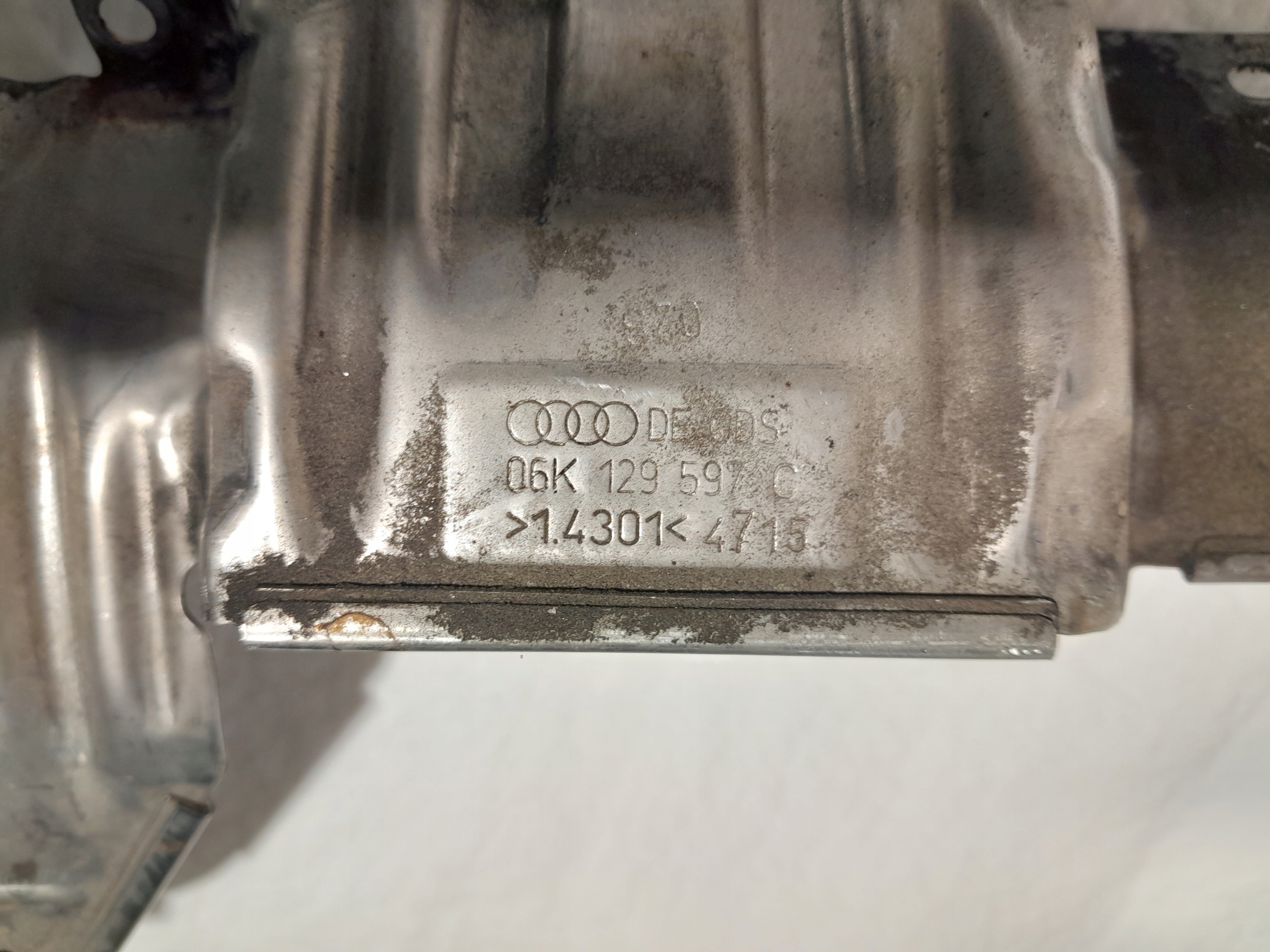 AUDI A3 S3 8V Blende Abdeckung TERMICZNA turbo 06K129597C