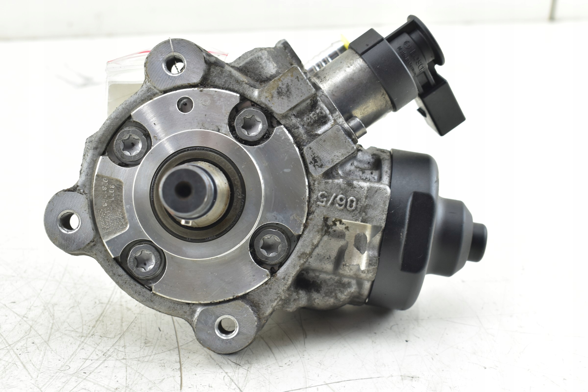 einspritzpumpe VW PASSAT B7 AUDI A4 B8 A5 8T 2.0 TDI 03L130755 0445010507