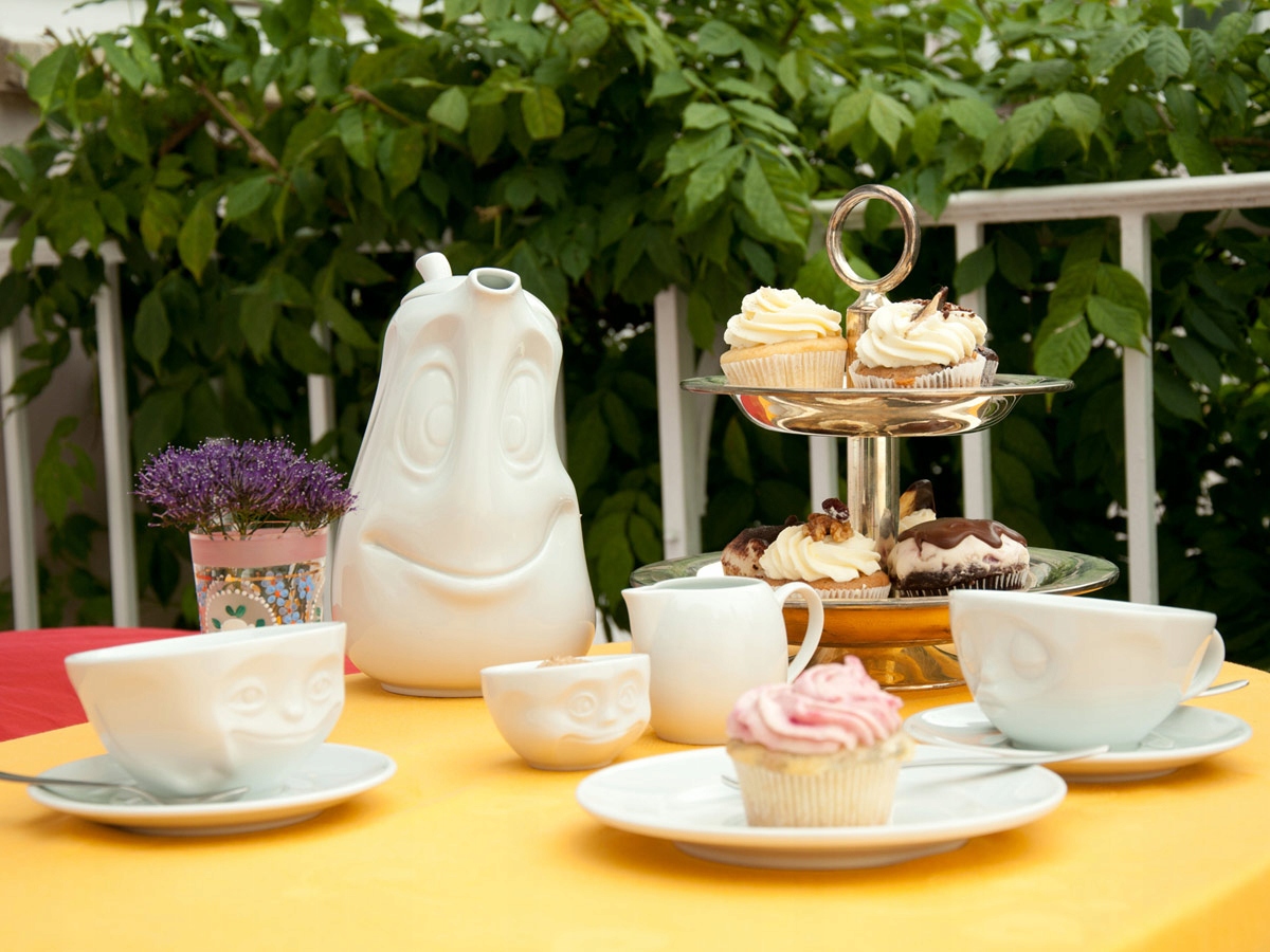 Filiżanka ze spodkiem Happy! Tassen 58PRODUCTS Wzór dominujący Inny wzór