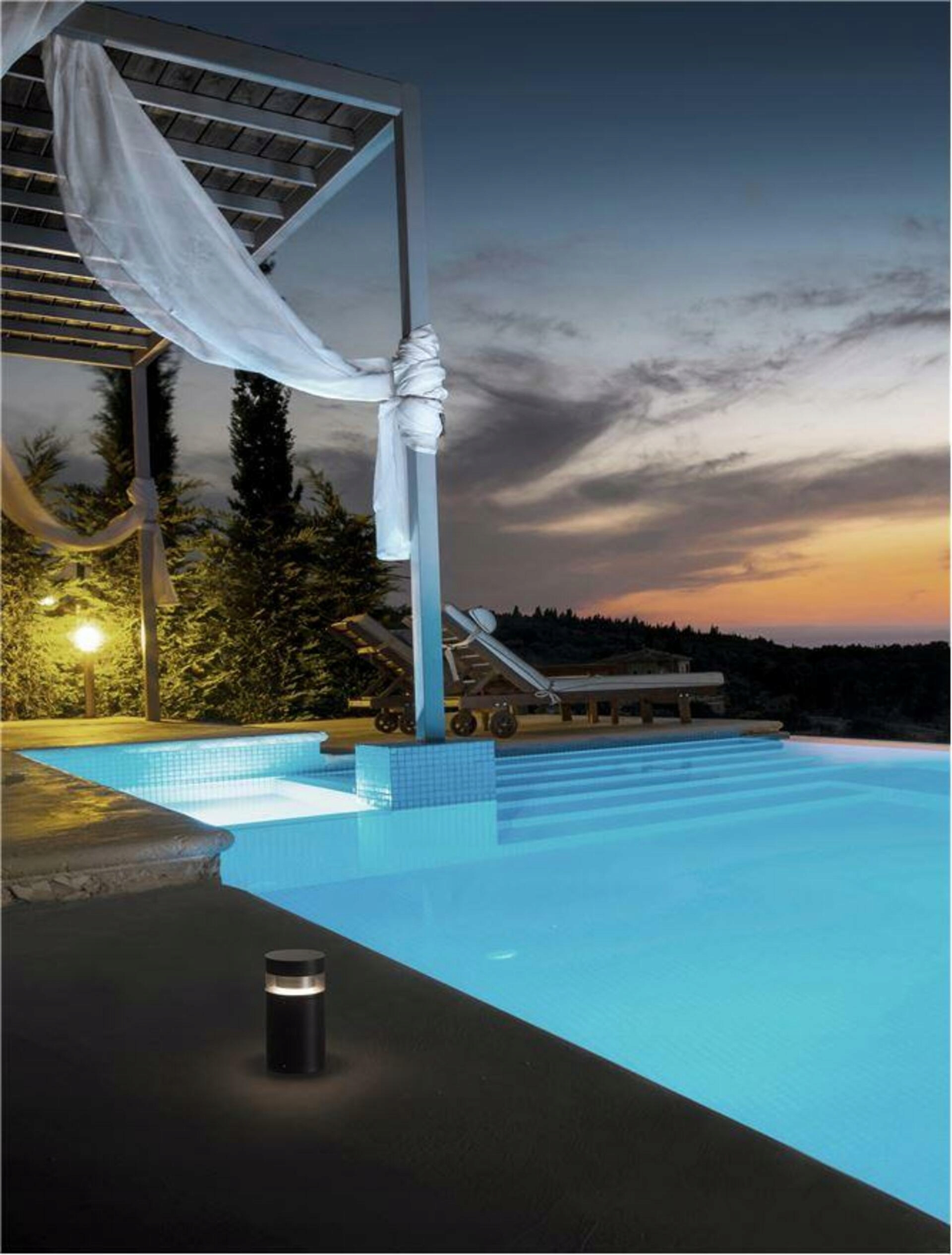 Nova Luce vonkajšie stĺpové svietidlo Tala čierny hliník a akryl Led 12W 300