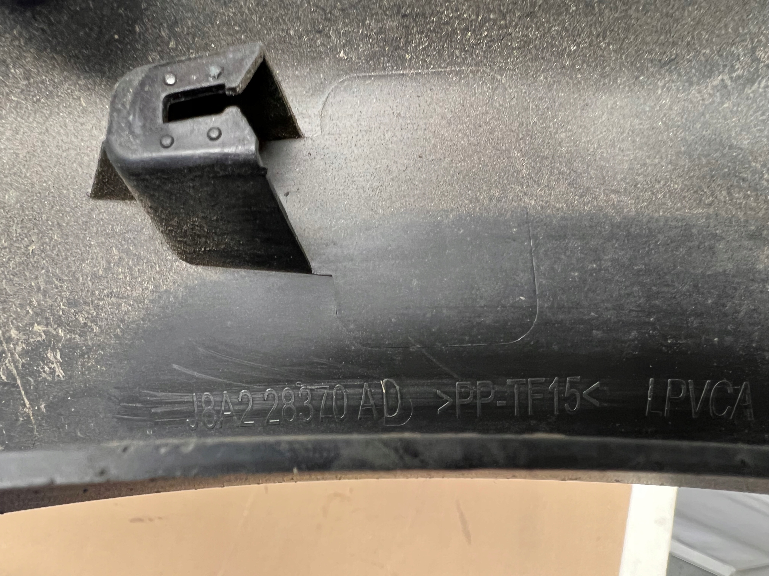 Range Rover Velar modanatura parafango Destra posteriore