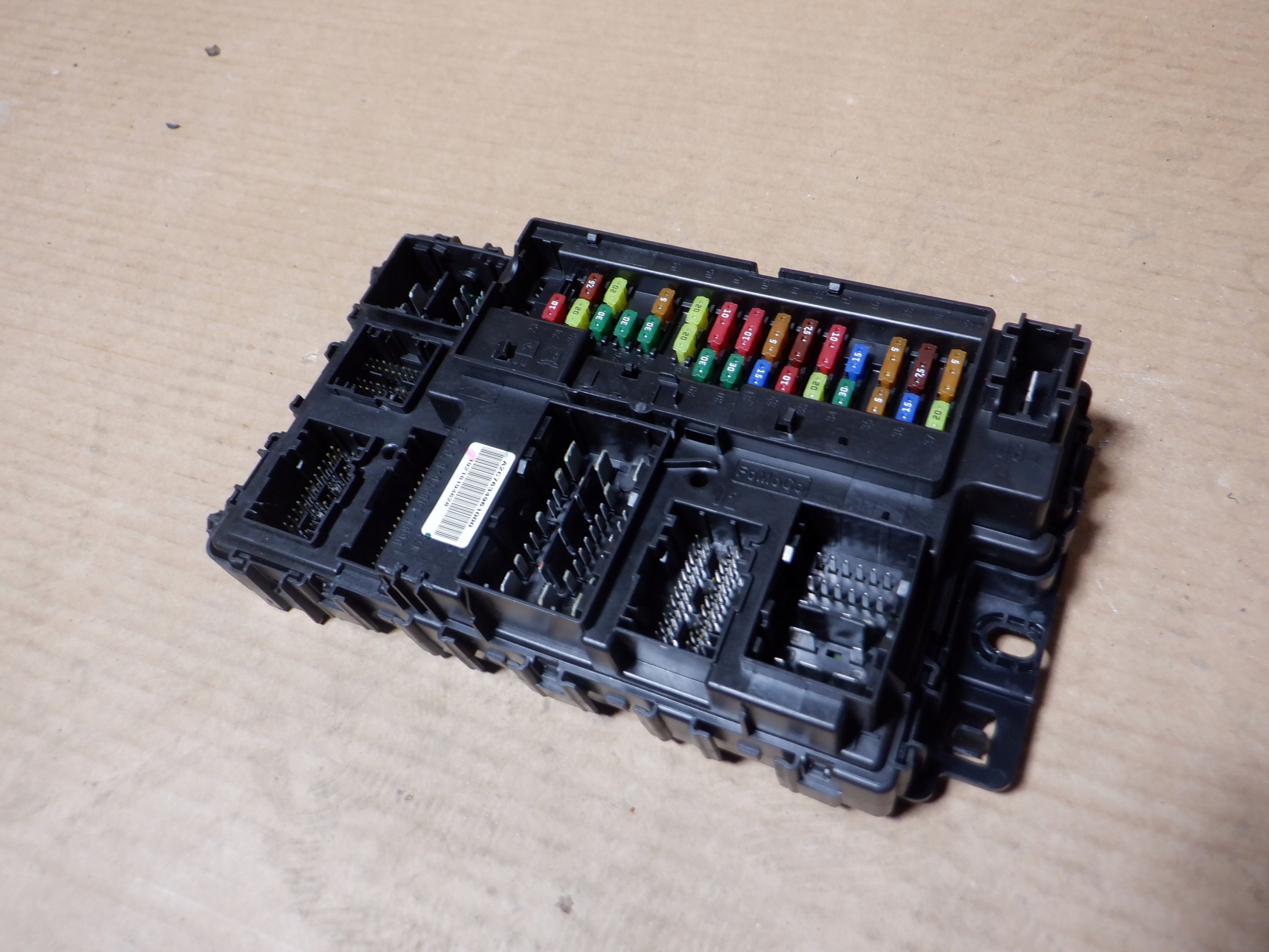 JU5T-15604-BDM - МОДУЛЬ BCM BSI FORD FUSION LIFT USA