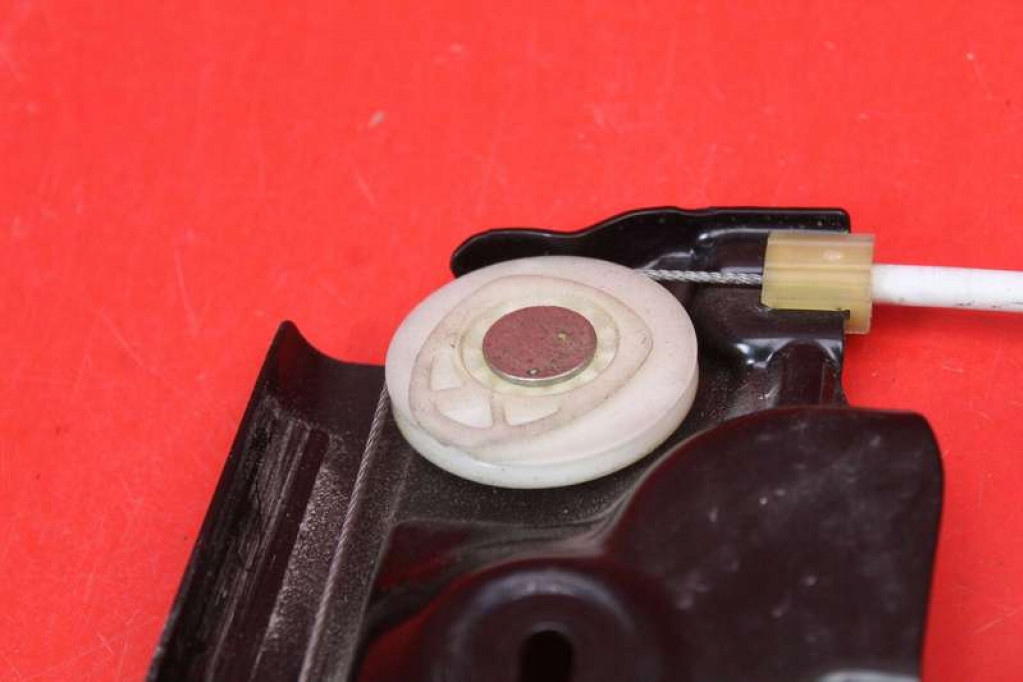 window regulator left front EU 7182131 BMW F10 F11 09-13