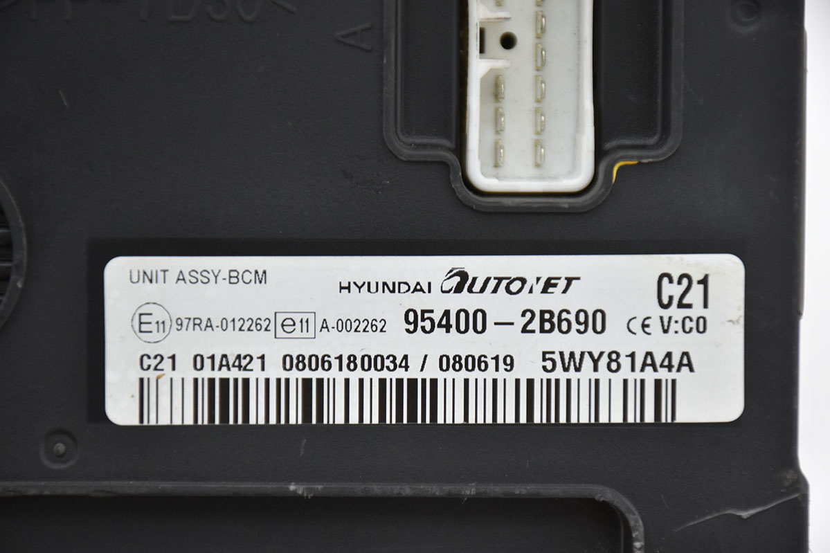modulo HYUNDAI SANTA FE 95400-2B690