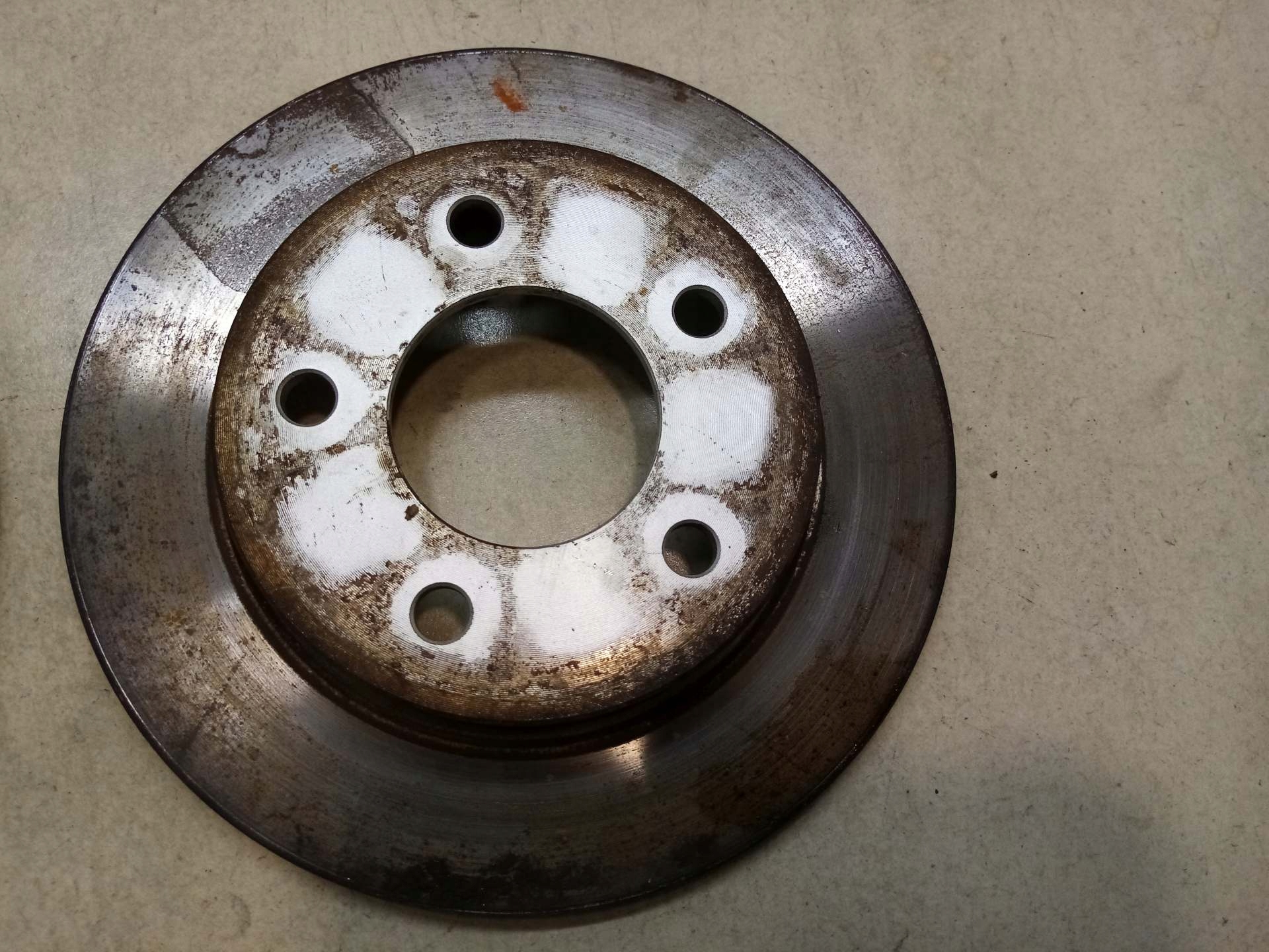 disc brake rear part MAZDA 3 1.6 TDCI