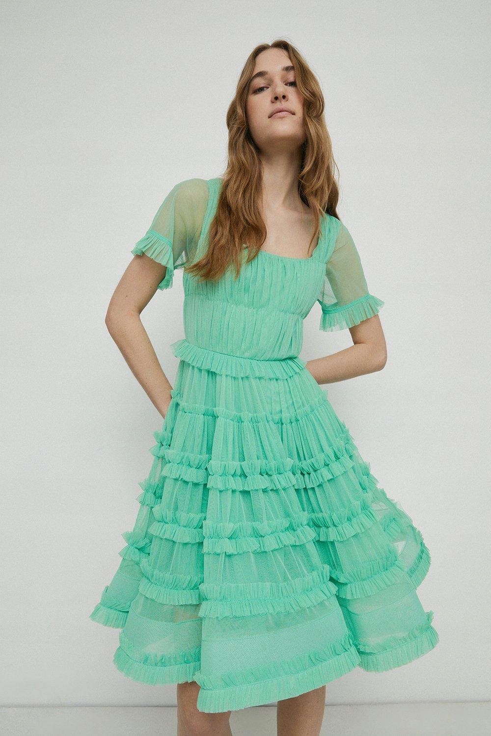 Tylové Šaty Warehouse 44