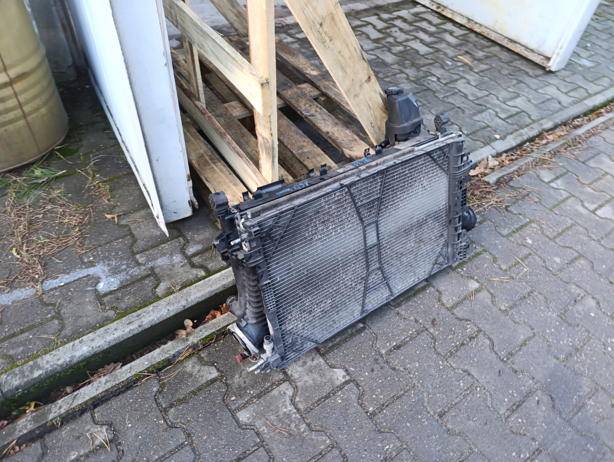 KOMPLET RADIATEUR PEUGEOT 507 2.0 DIESEL