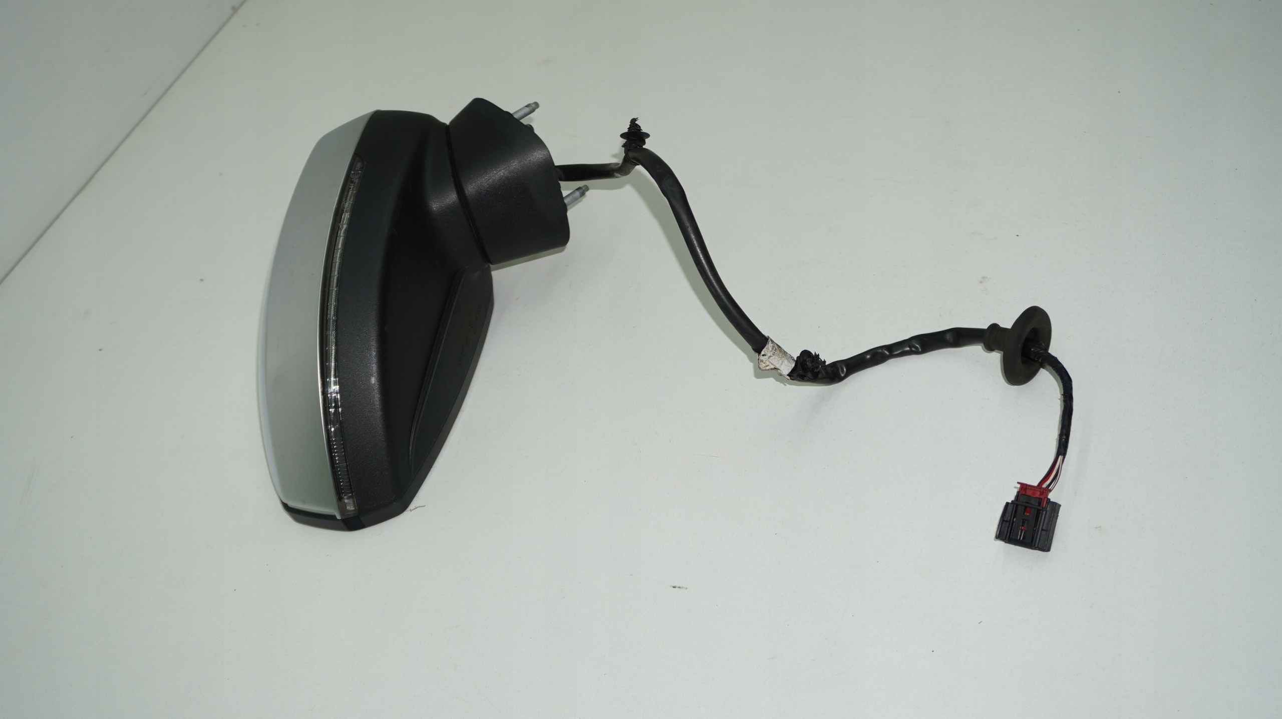 AUDI A3 8V mirror exterior right S-LINE 6 pin UK!