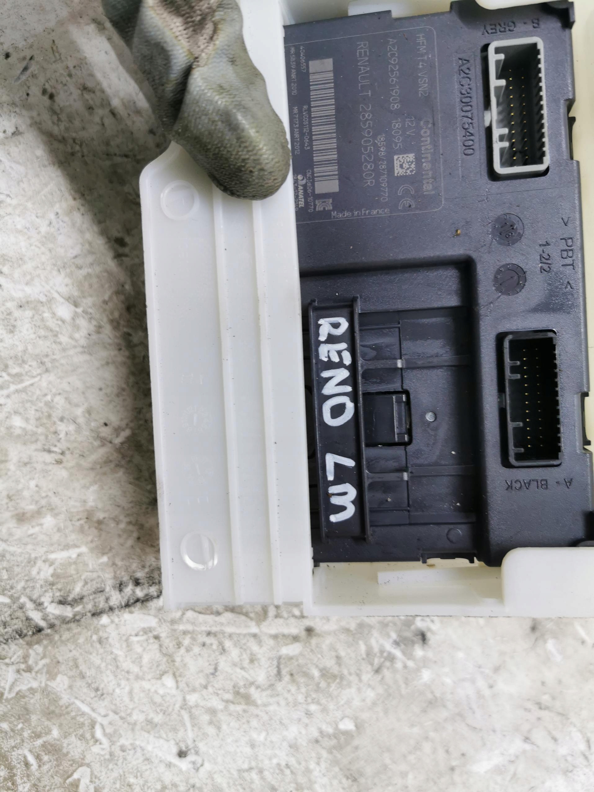 card reader RENAULT CLIO IV 12- 285905280R