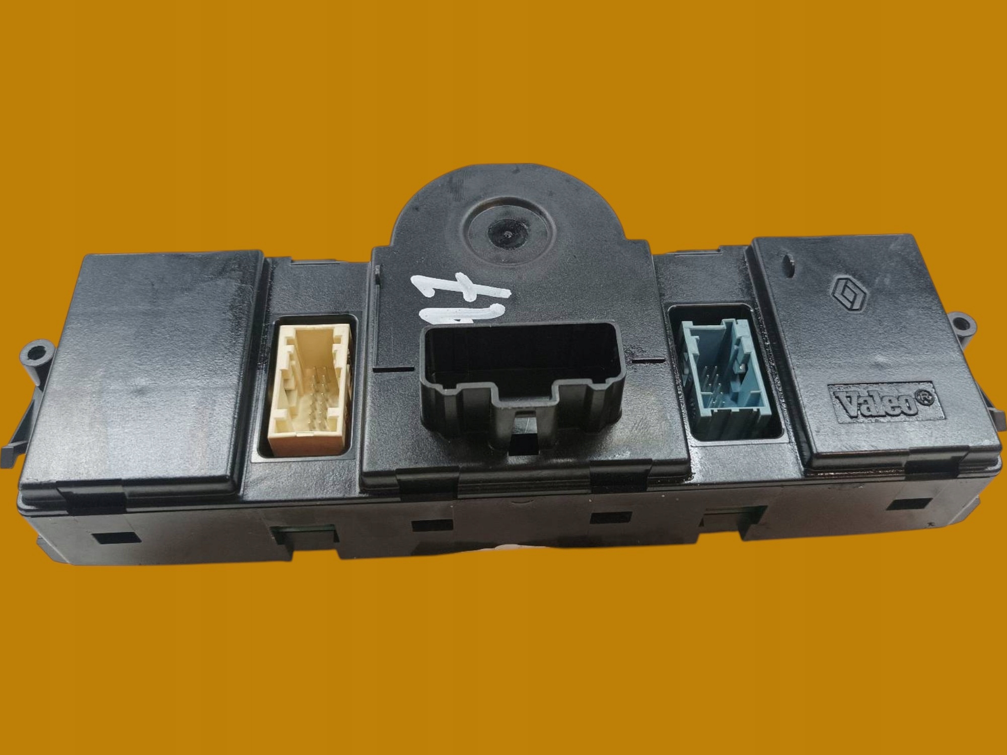 PANEL BOCCHETTE 8200344842 Renault Scenic II (2003-2009)