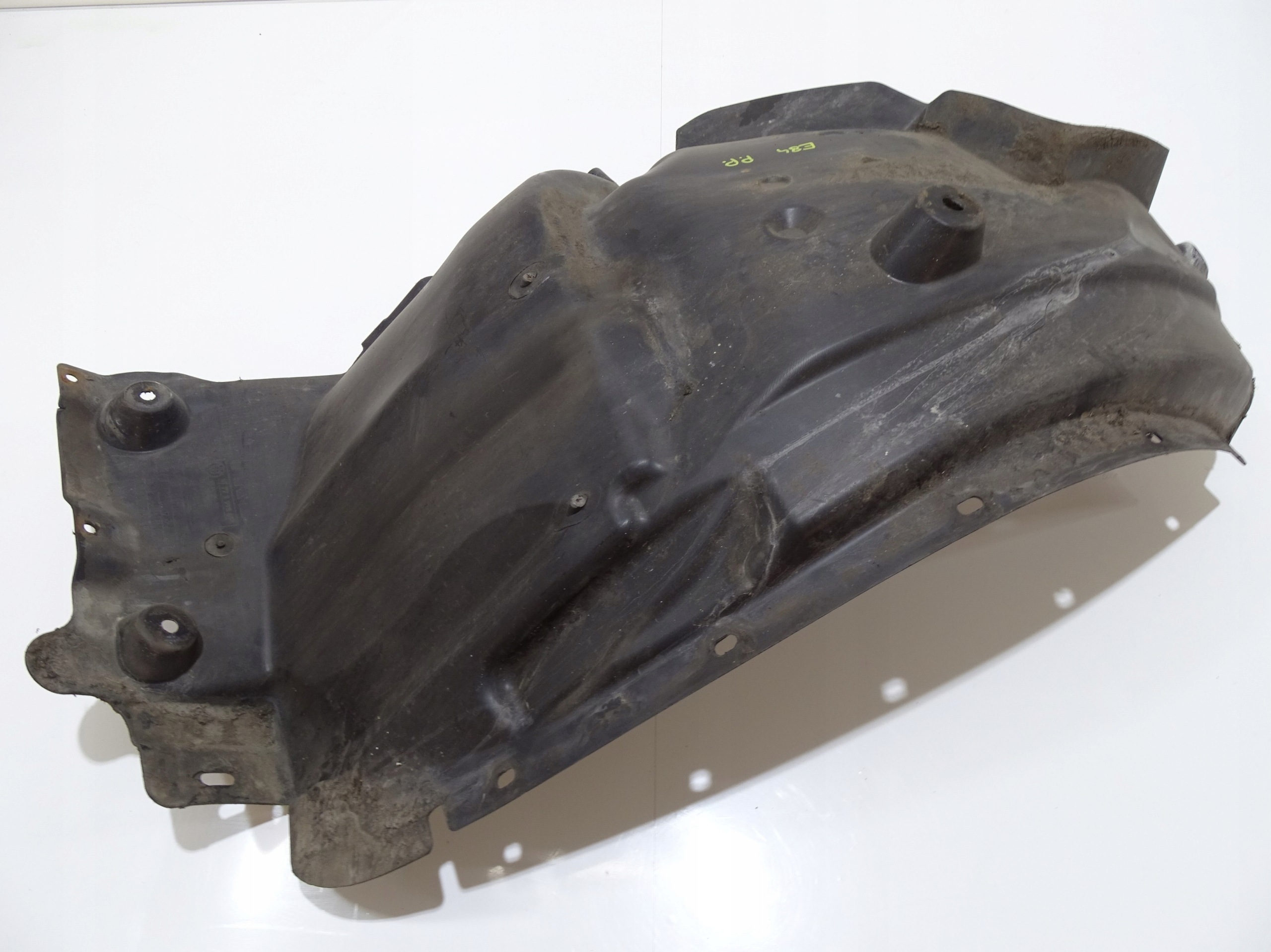 BMW X1 E84 mudguard right front 2990090