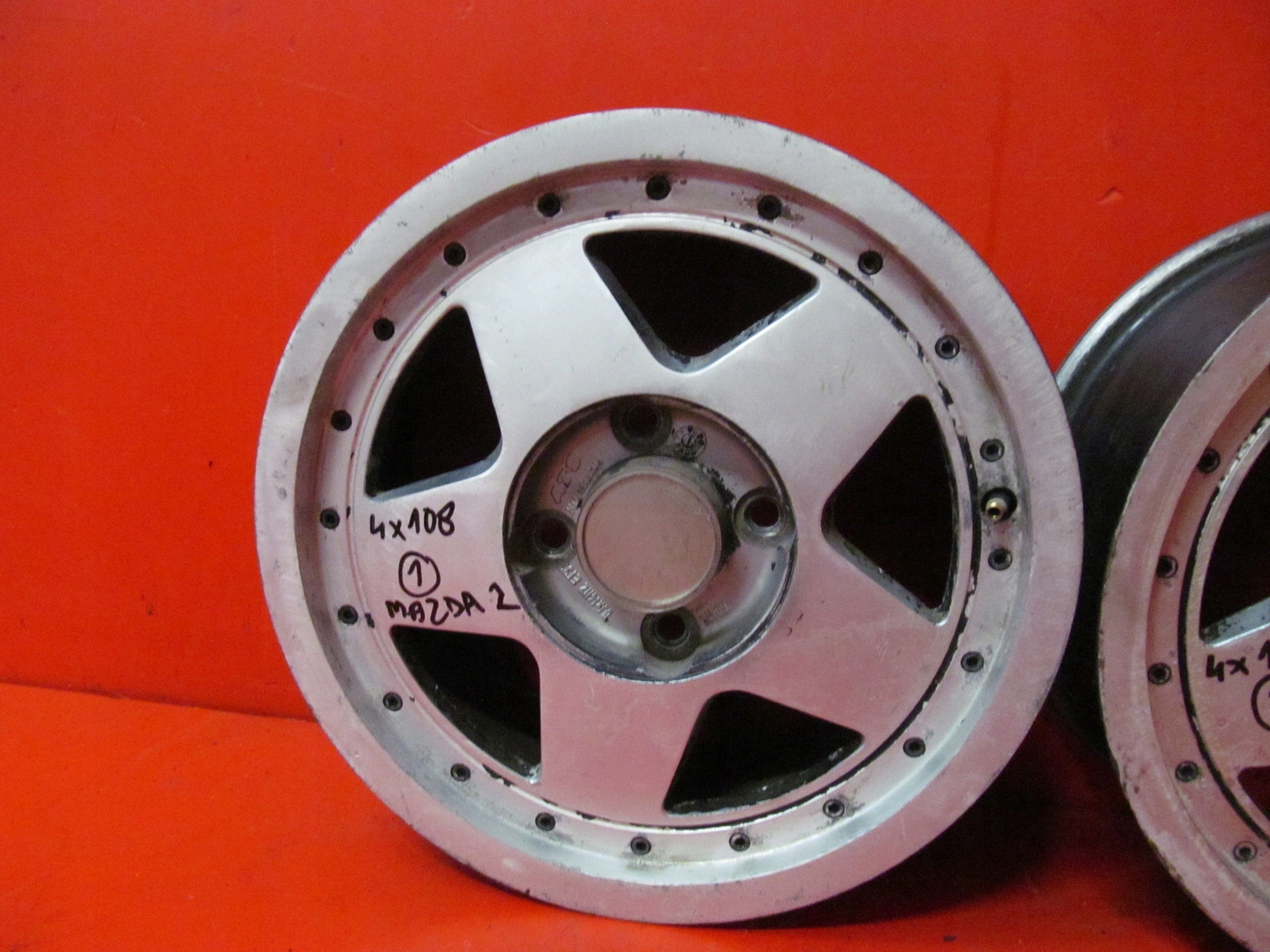 Mazda 2 II DY DEMIO discs aluminium ATS 14'' 6J ET33 4x108