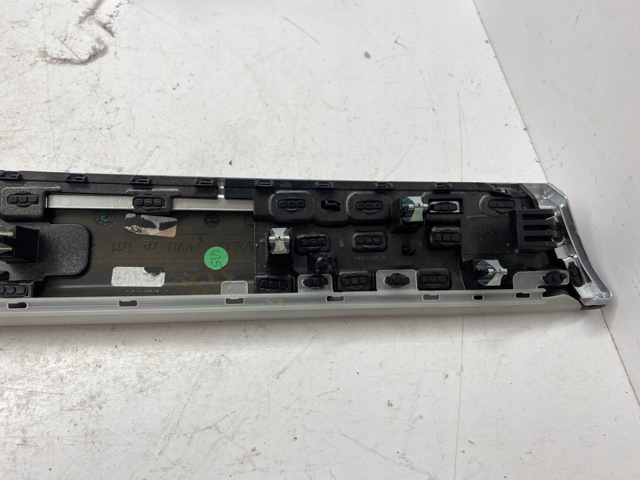 BMW 7 G11 moulding door right front