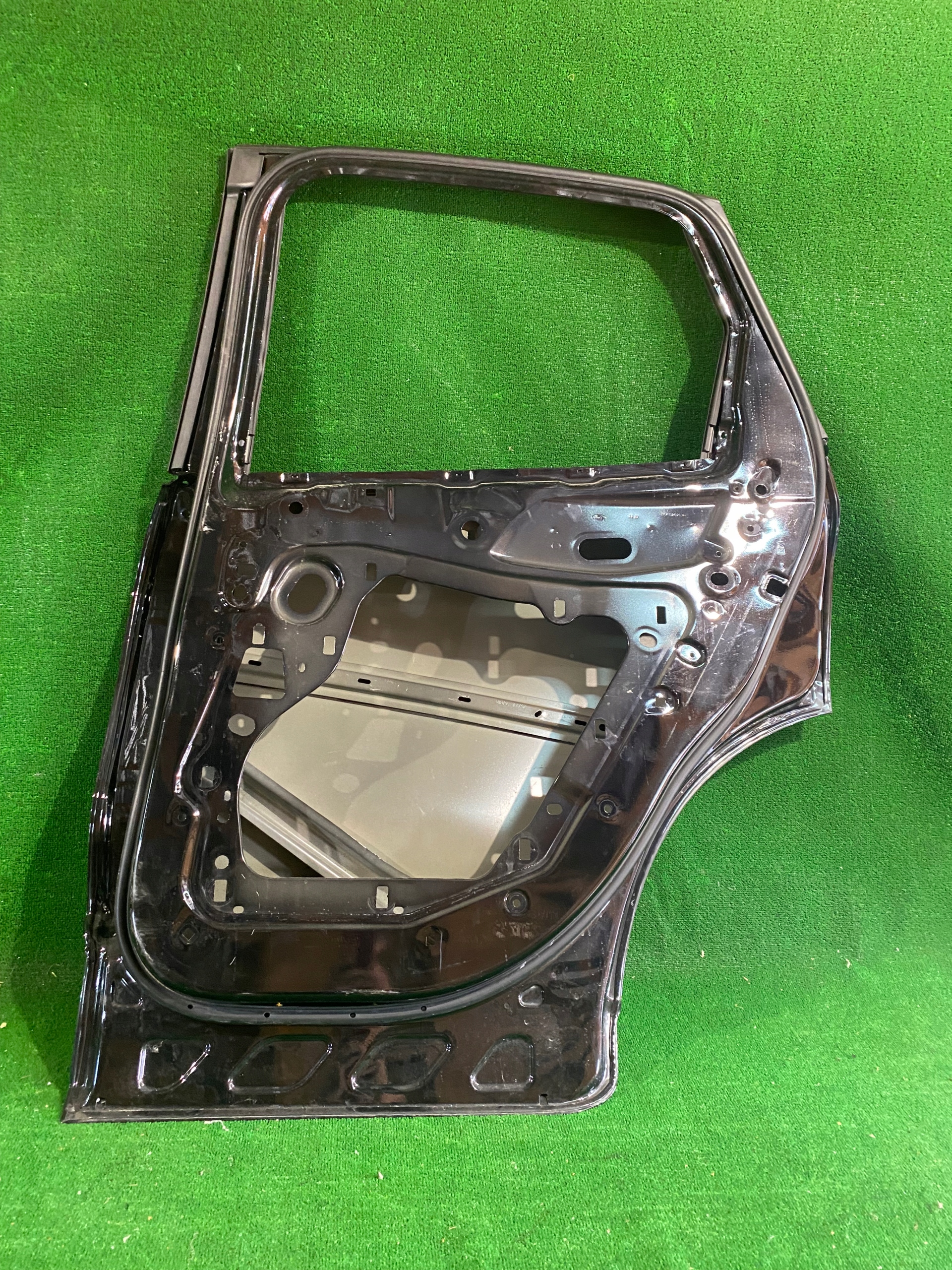 Tür rechts hinten FORD KUGA MK3 NR.1676