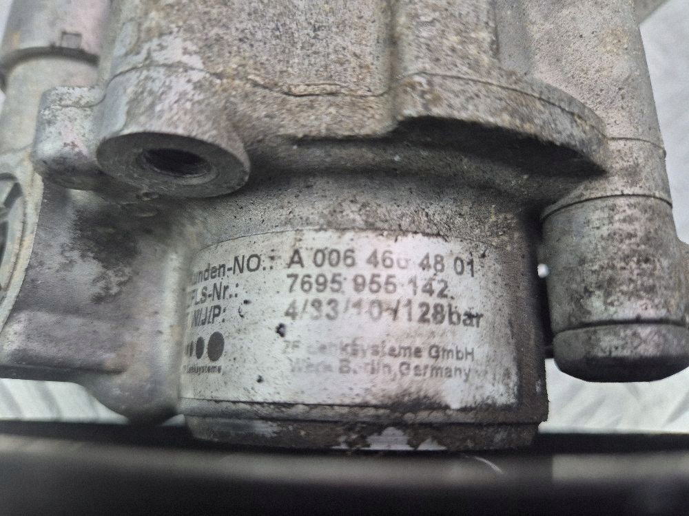 Mercedes E350 CDI W212 servo pumpa OM642.850 A0064664801