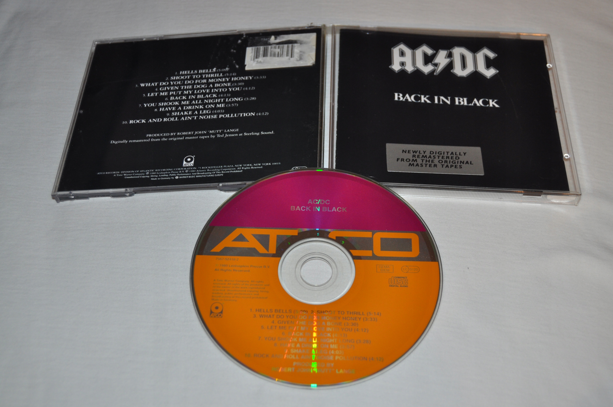 AC/DC – Back In Black Pink Marbled AC/DC – Back In Black – Vinyl (Pink marbled, LP, Album
