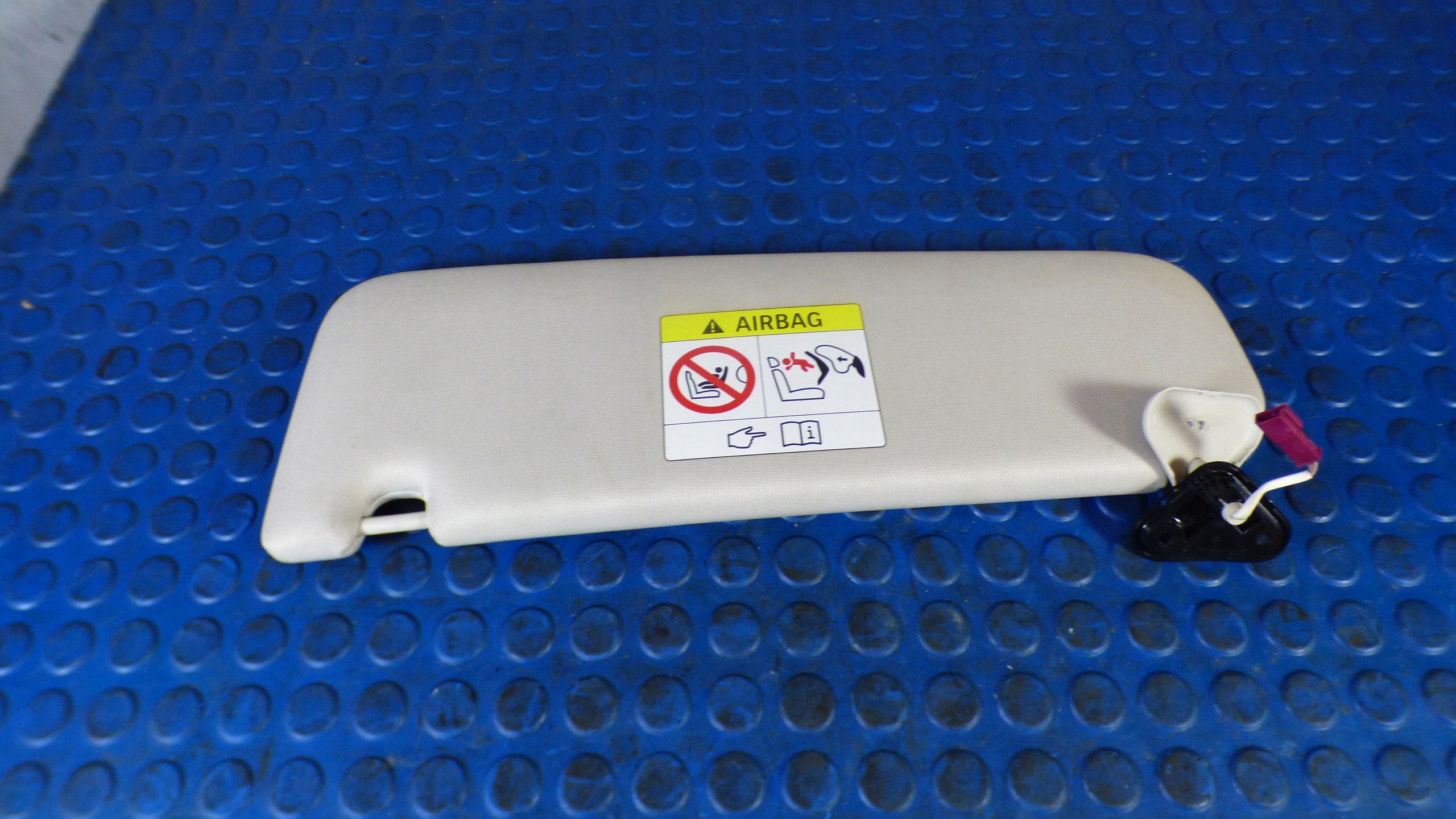 cover przeciwsloneczna left stBDB BMW 7 G11 G12