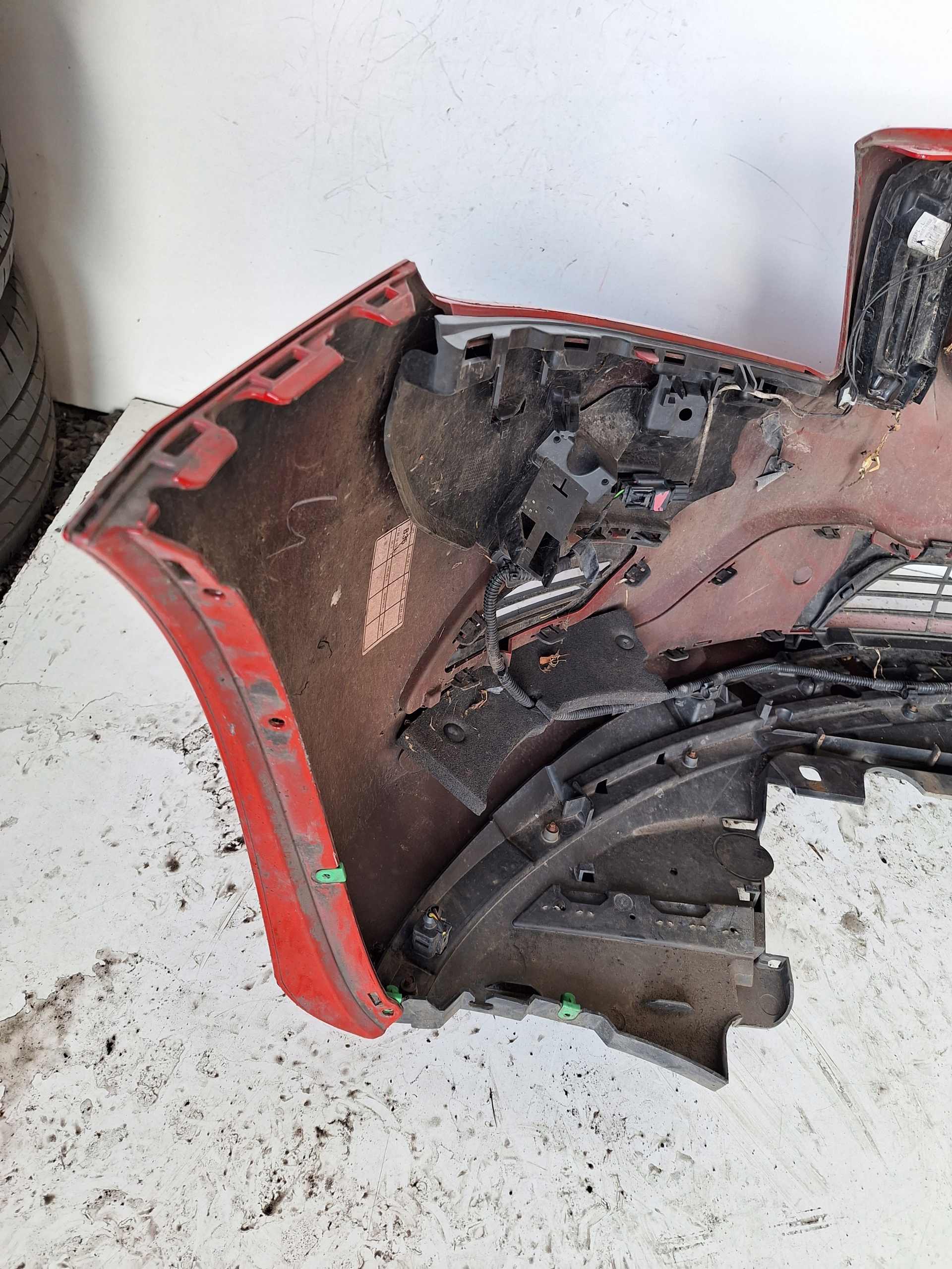 VOLVO V60 II 10-13 bumper R-design