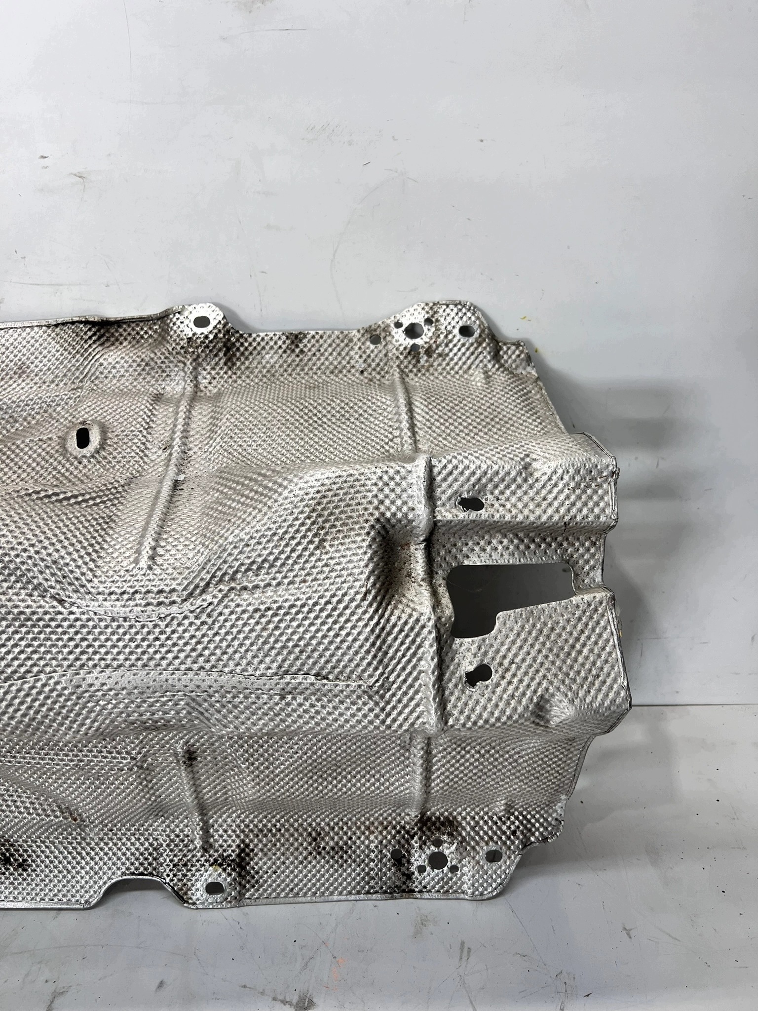 blende abdeckung hitzeschutz mitteltunnel AUDI A4 B9 A5 8W 8W0804160C