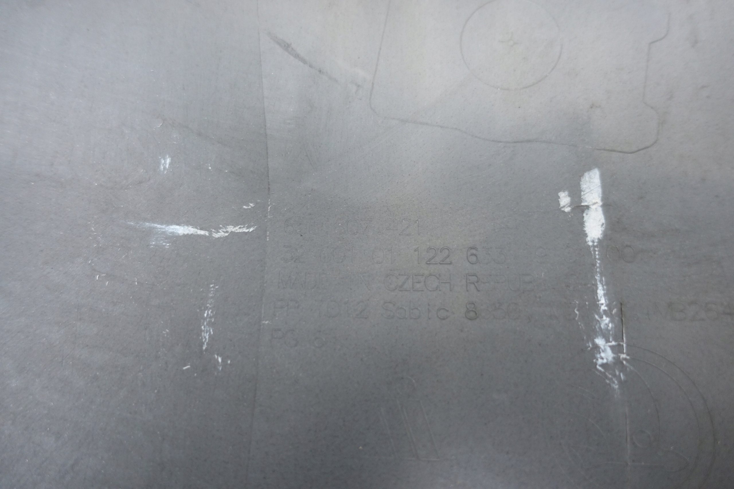SKODA KAMIQ 2019- bumper rear part rear 658807421