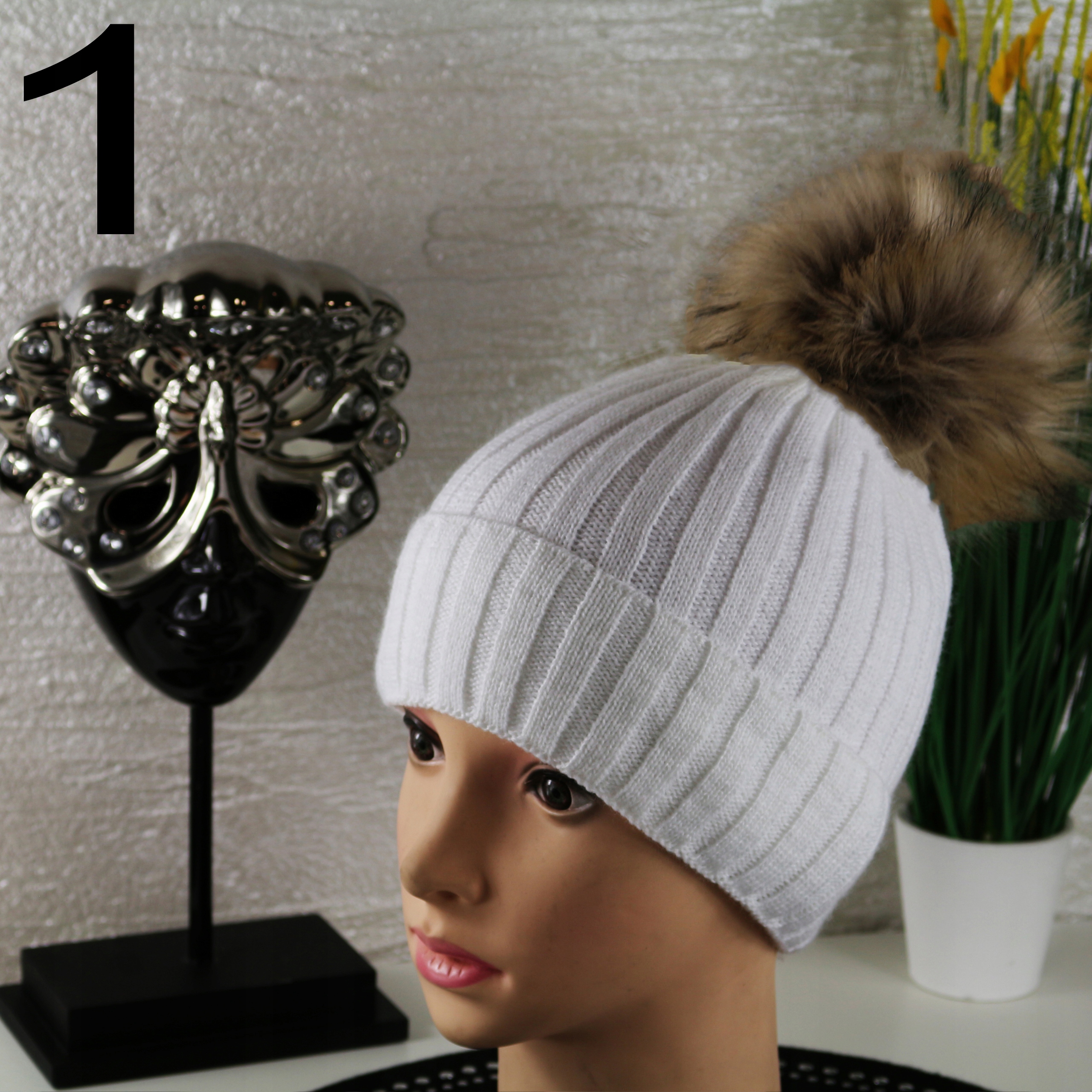 CZAPKA damska z pomponem ALA' JENOT PRODUCENT PL Marka Artex