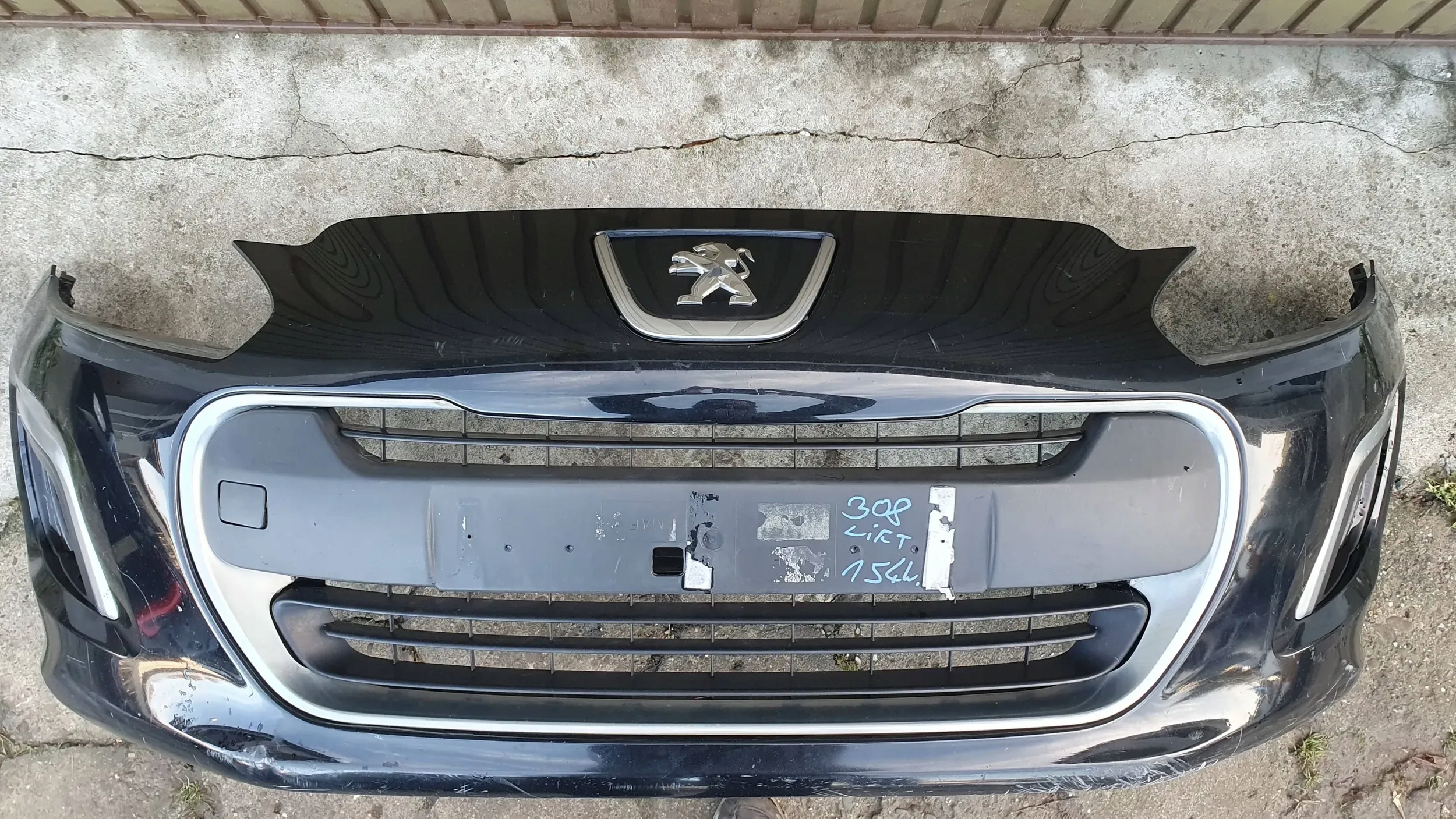 Peugeot 3081 and 11-13 lift front bumper front $