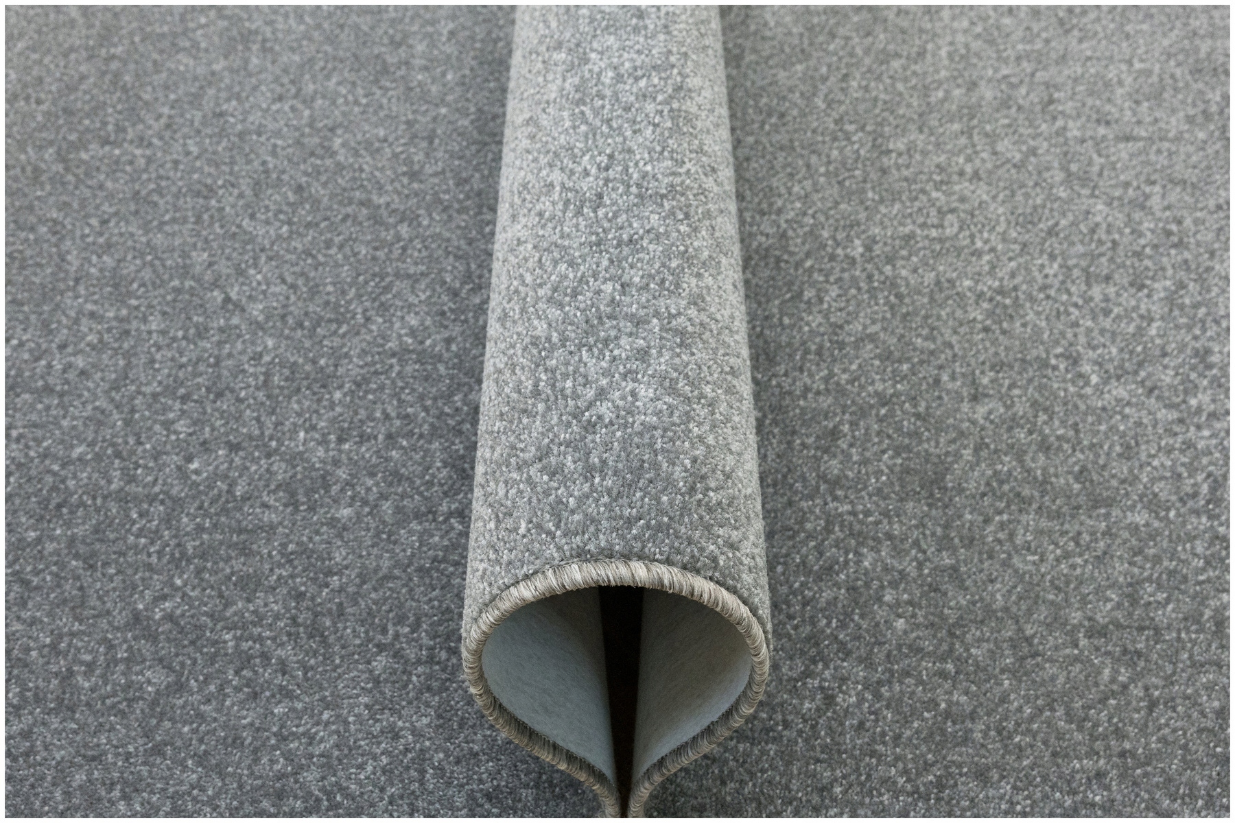 Dywan Szary Miękki Na Filcu Do Salonu Pokoju Dziennego Dynasty 150x300 cm