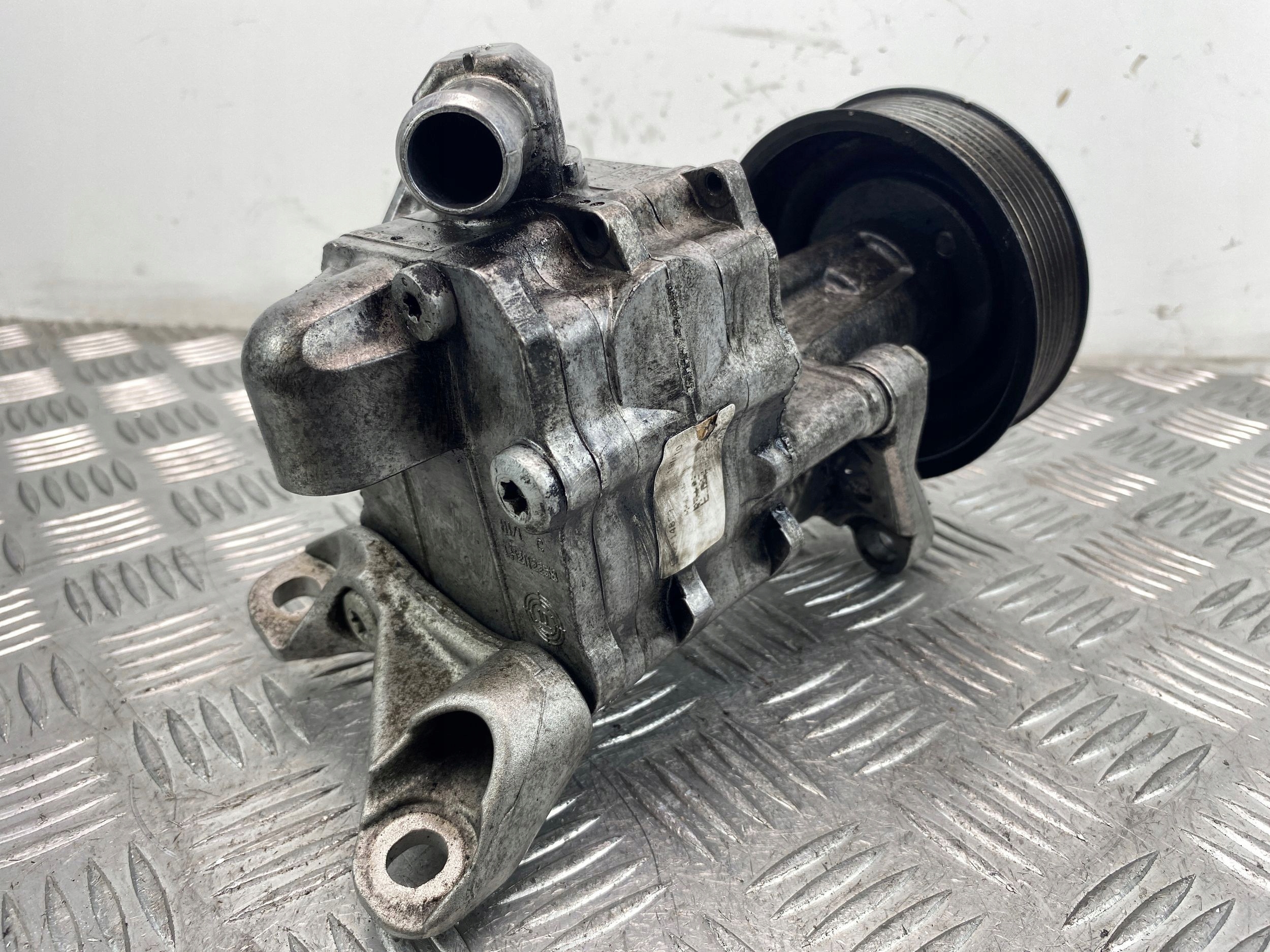 servo pump BMW X5 E70 679645202 3.0 T N55