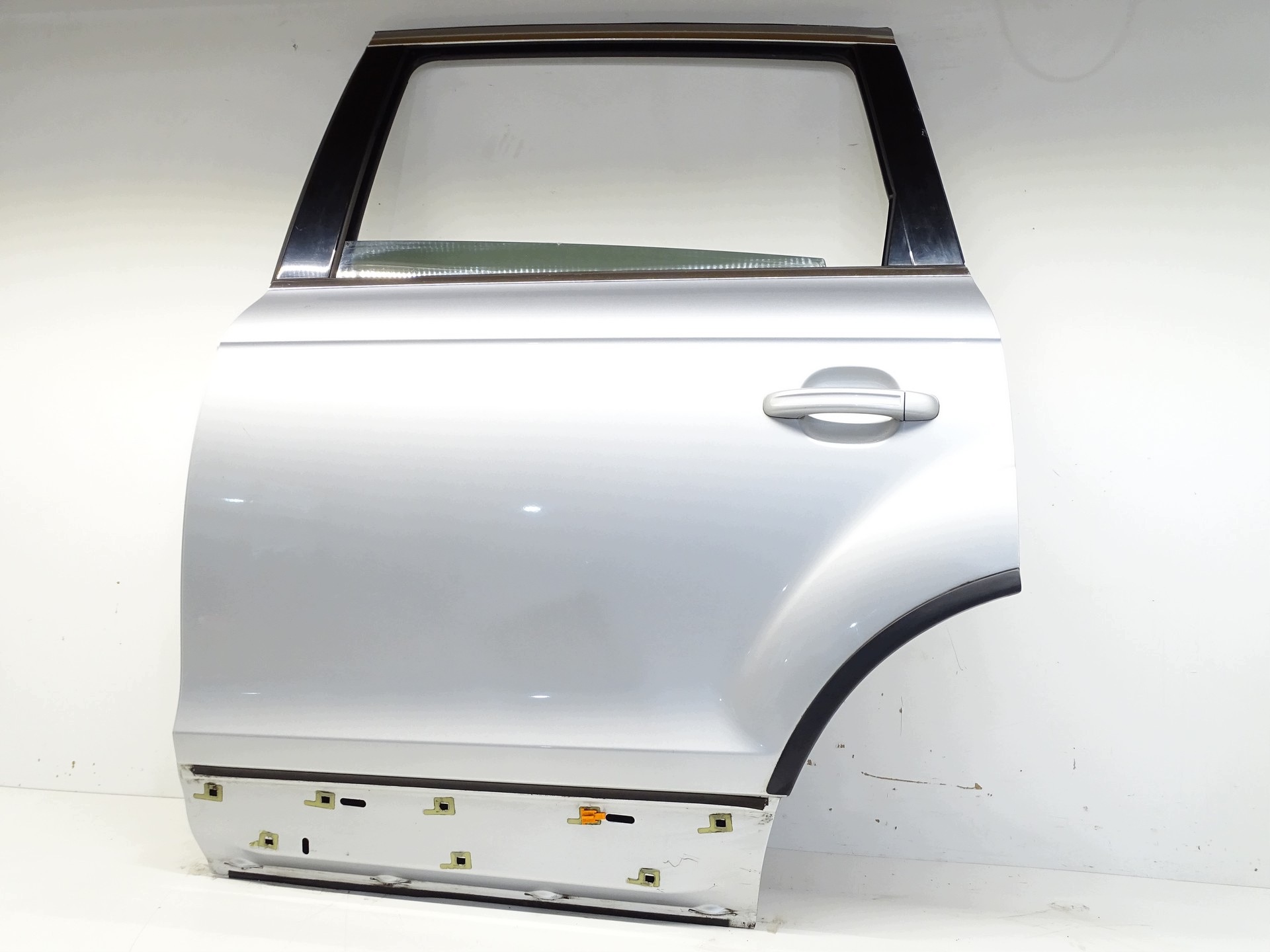 door left rear part left TYLNIE AUDI Q7 4L LIFT