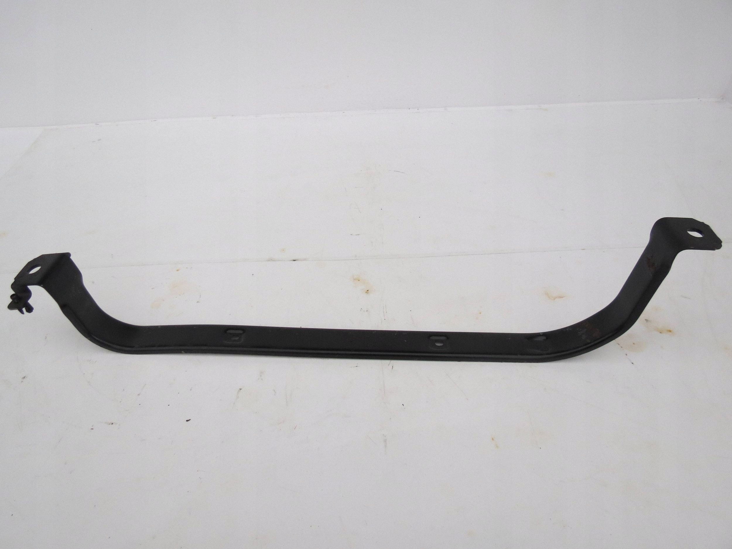 Support plaque Poignée Console Réservoir Carburant VOLVO V60 31380339