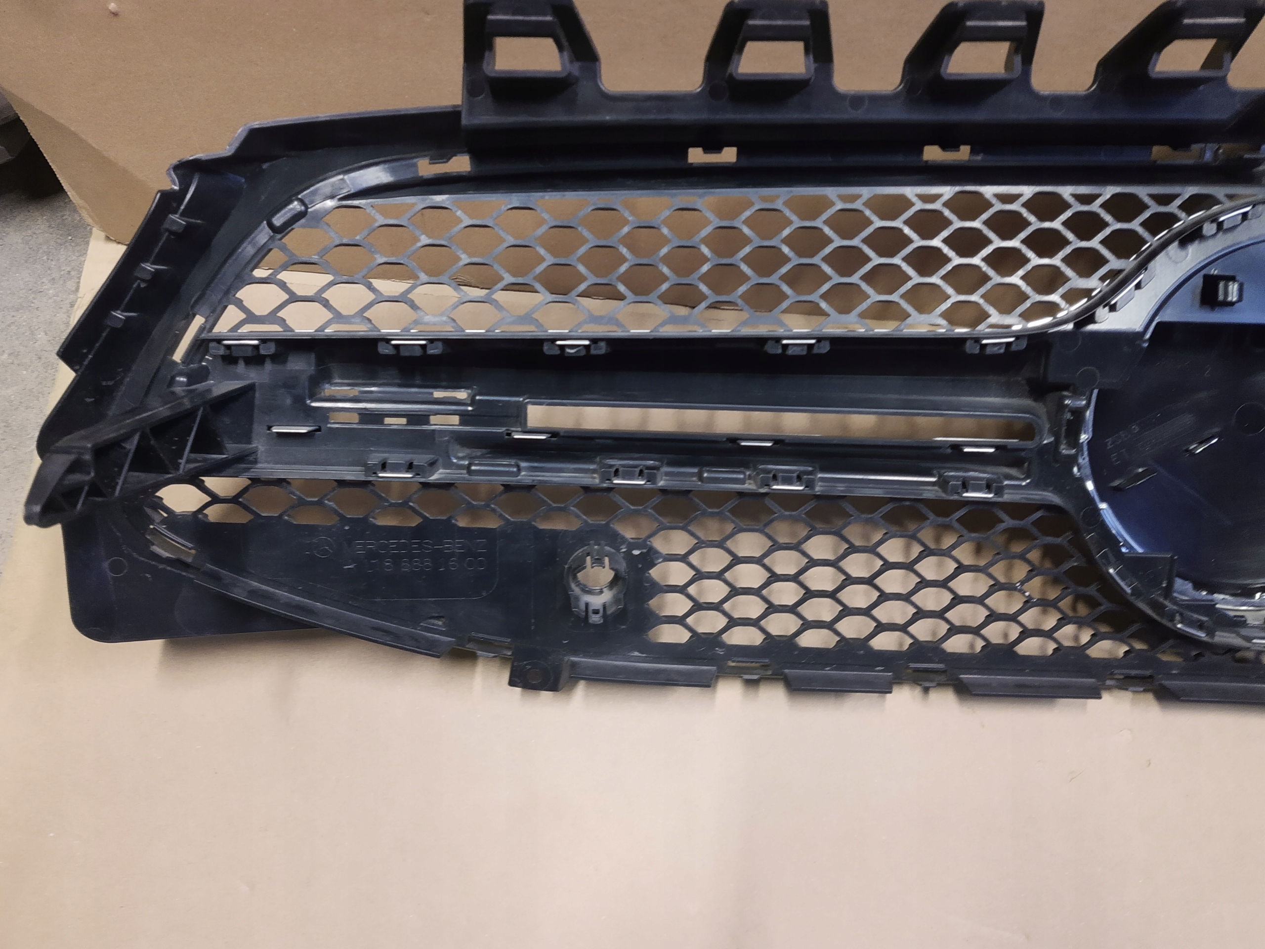 Mercedes-Benz CLA C118 Kühlergrill FRONTGRILL Kühlergitter A1188881600 - Thumbnail 9