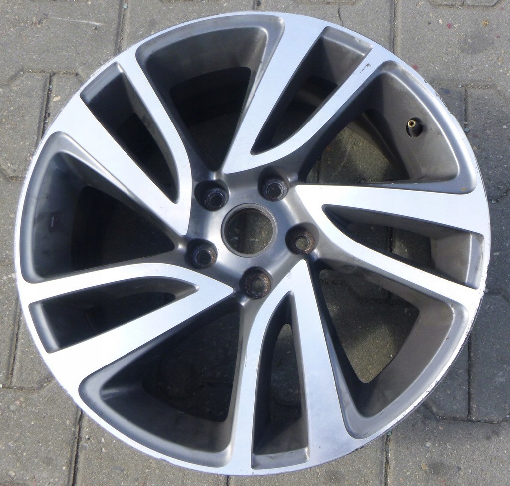 Subaru Levorg Обід Алюміній 18