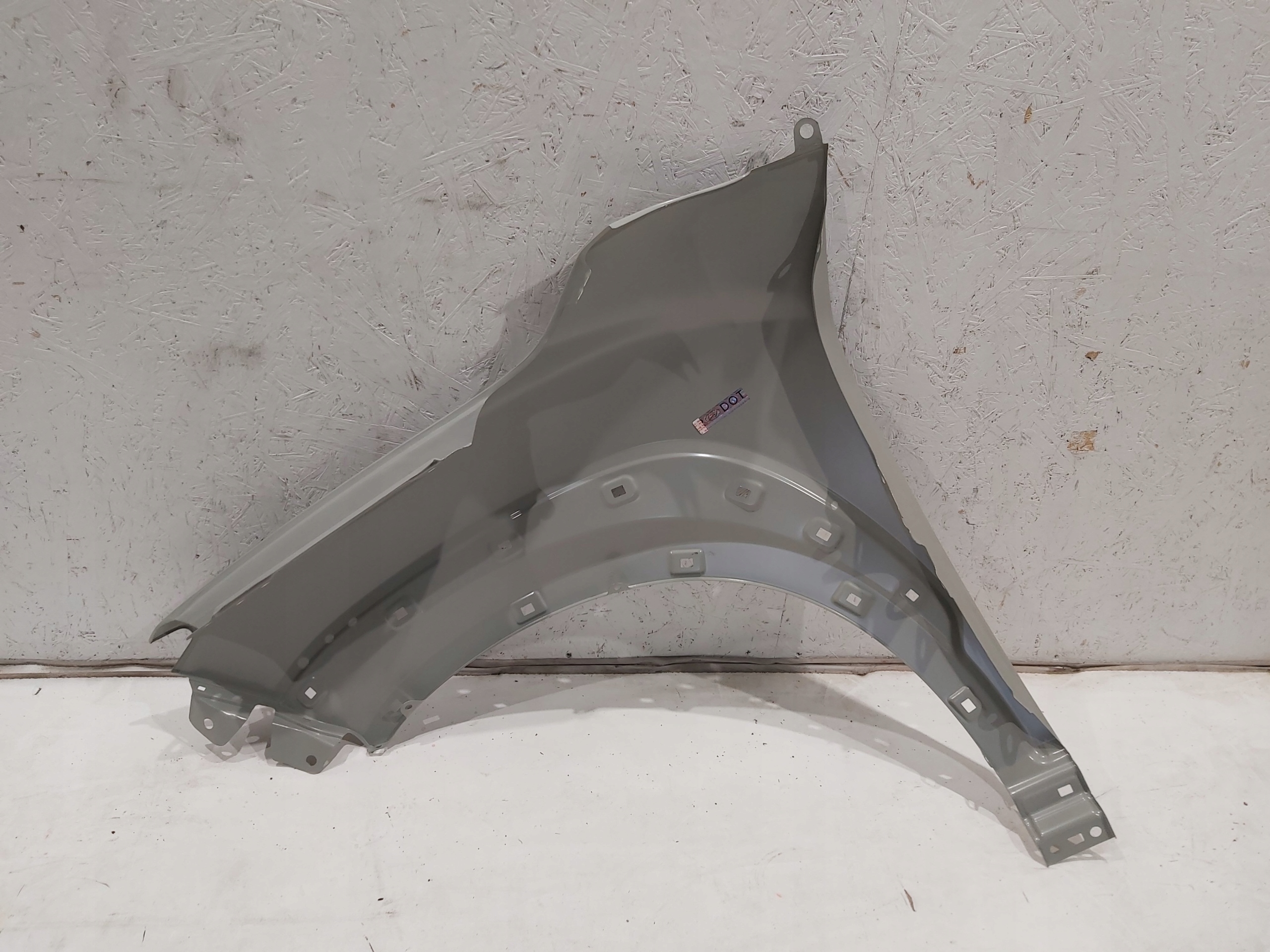 BŁOTNIK PRZÓD PRAWY HYUNDAI KONA NOWY ORG. Strona zabudowy przód - prawa