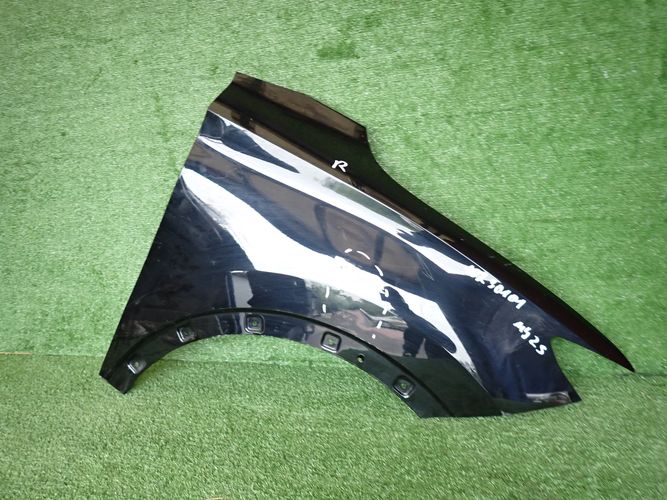 MG ZS 17- fender right front front